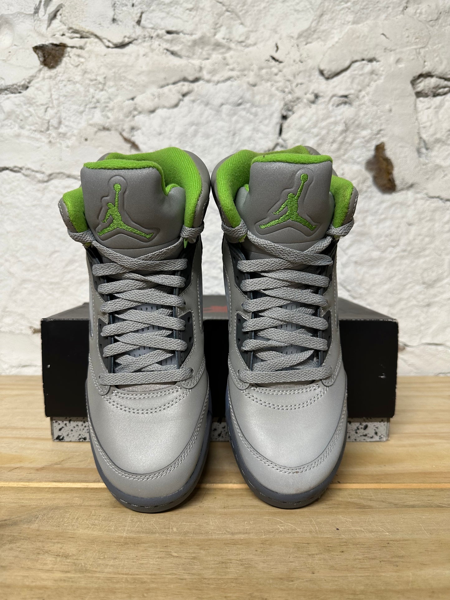 Air Jordan 5 Green Bean Sz 6Y