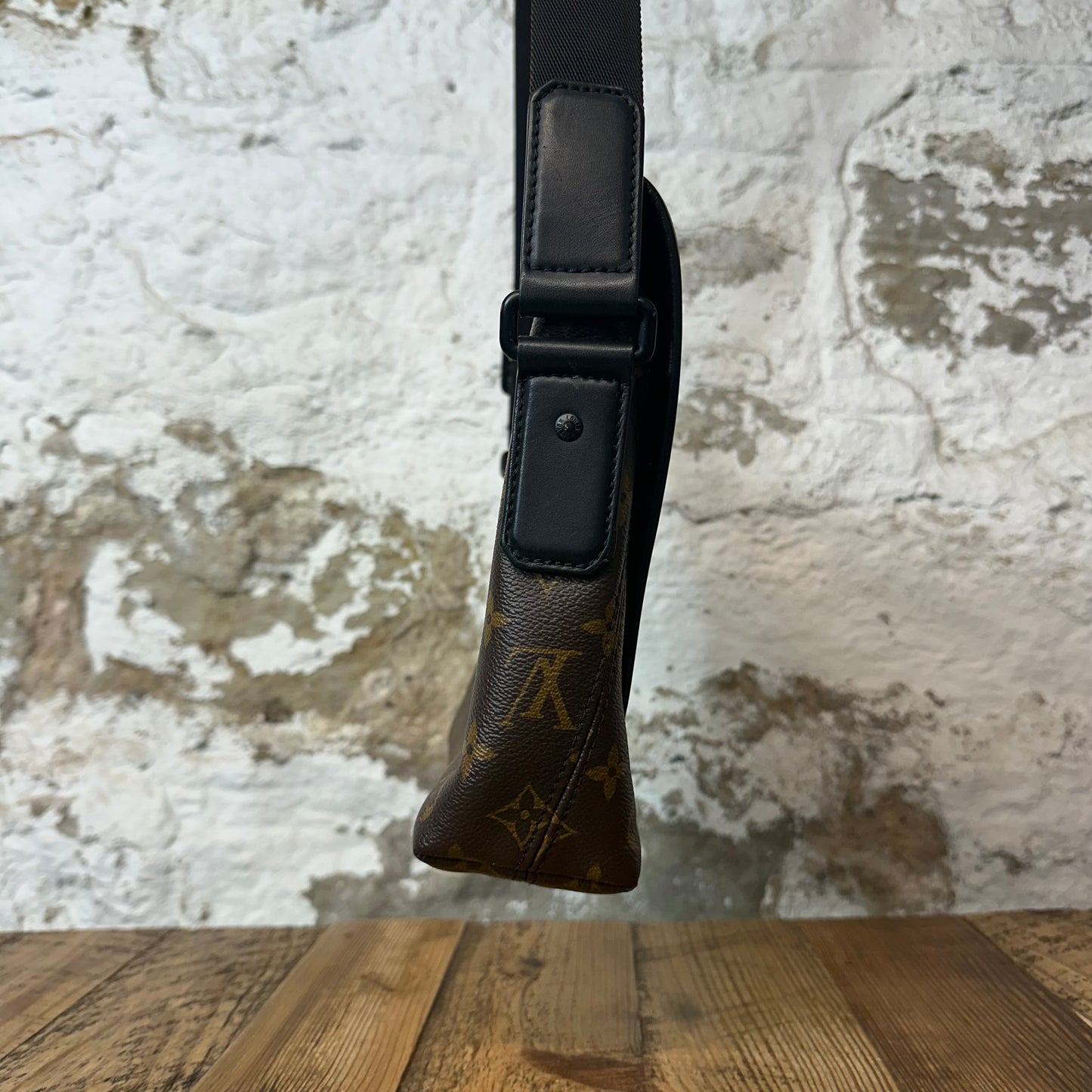 Louis Vuitton Macassar Monogram Messenger Bag