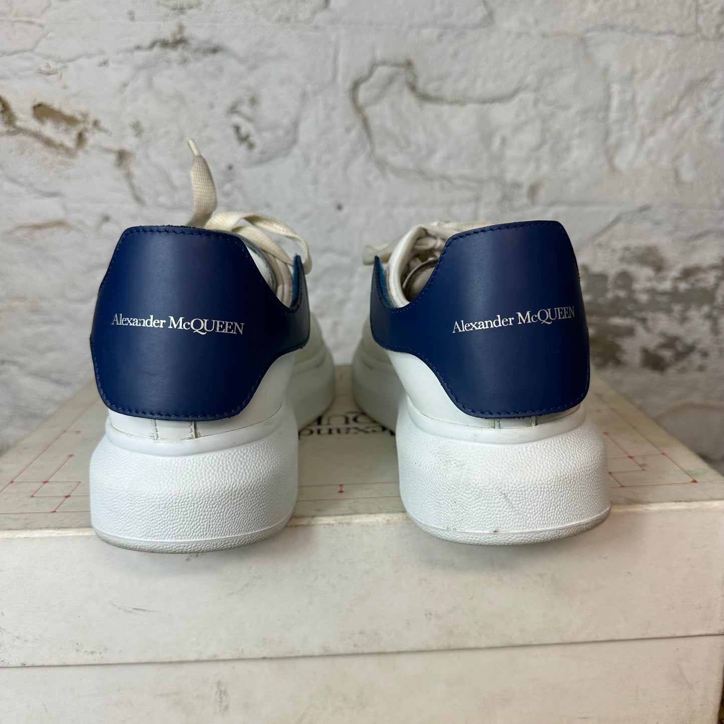 Alexander Mcqueen Changing Tab White Sneaker Sz 8 (41)