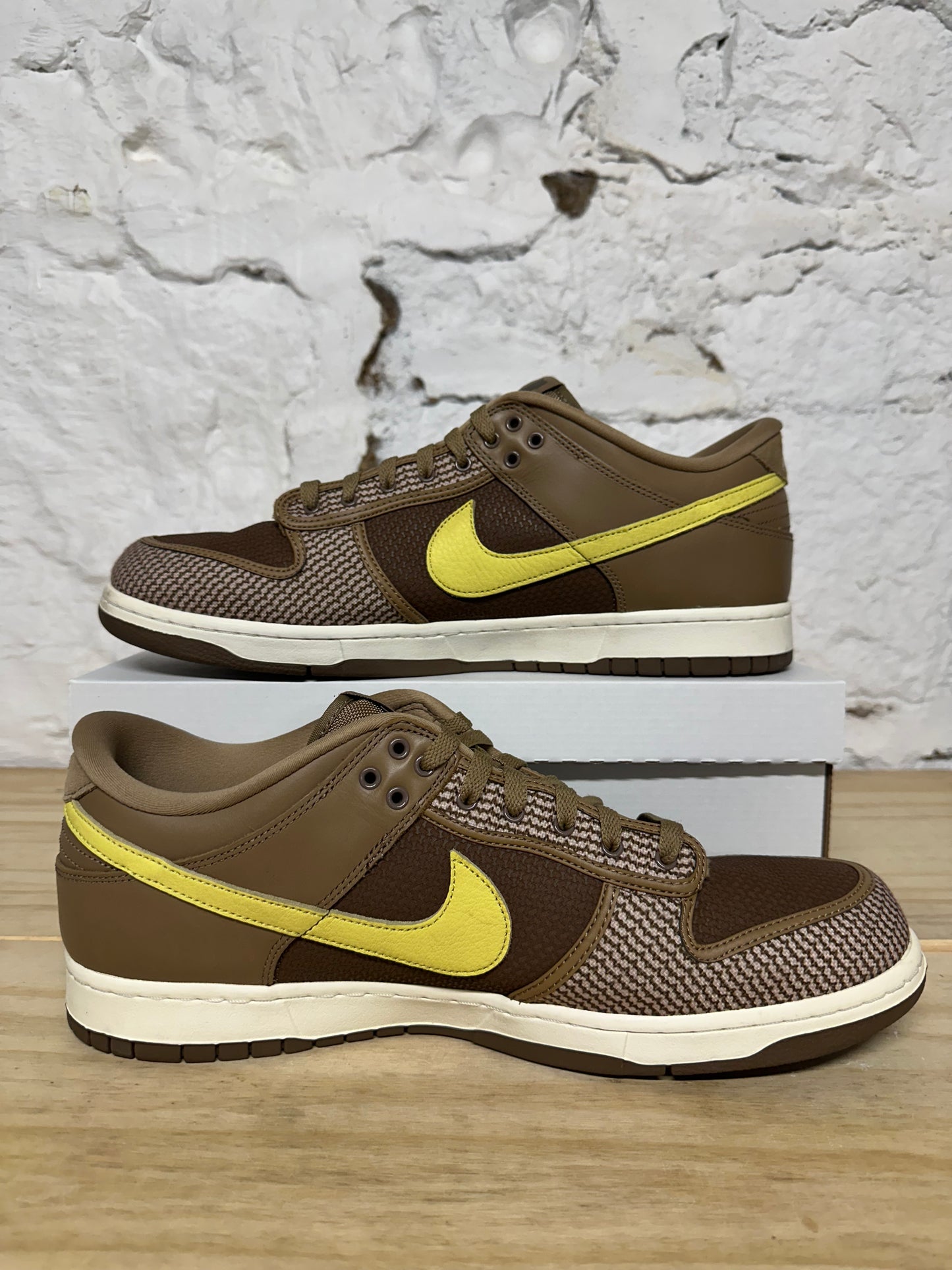 Nike Dunk Low Undefeated Canteen Sz 15