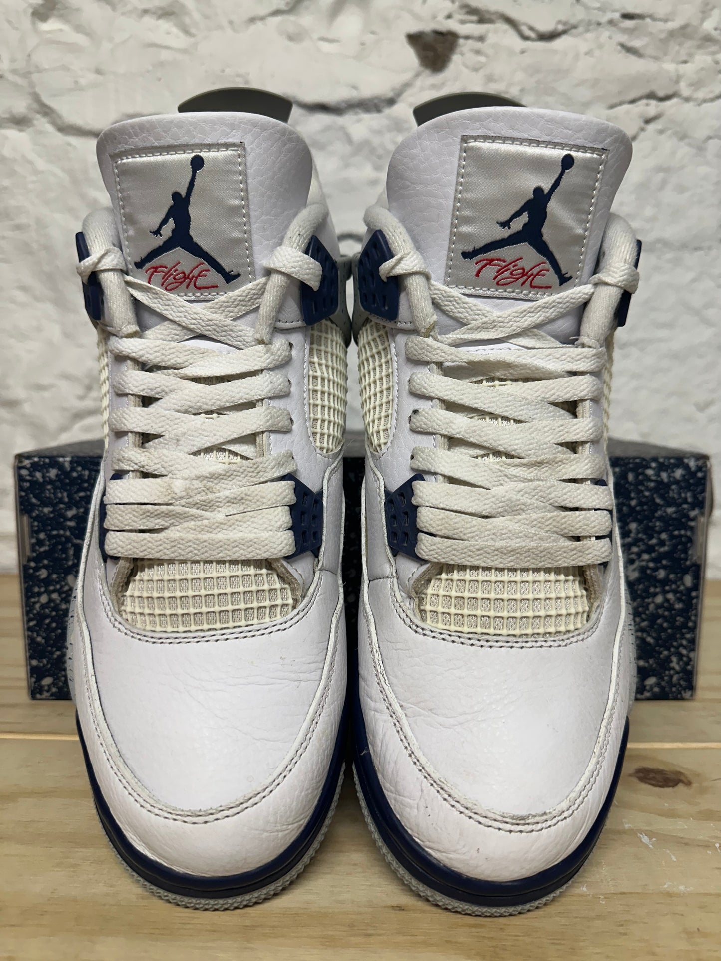 Air Jordan 4 Midnight Navy Sz 10.5