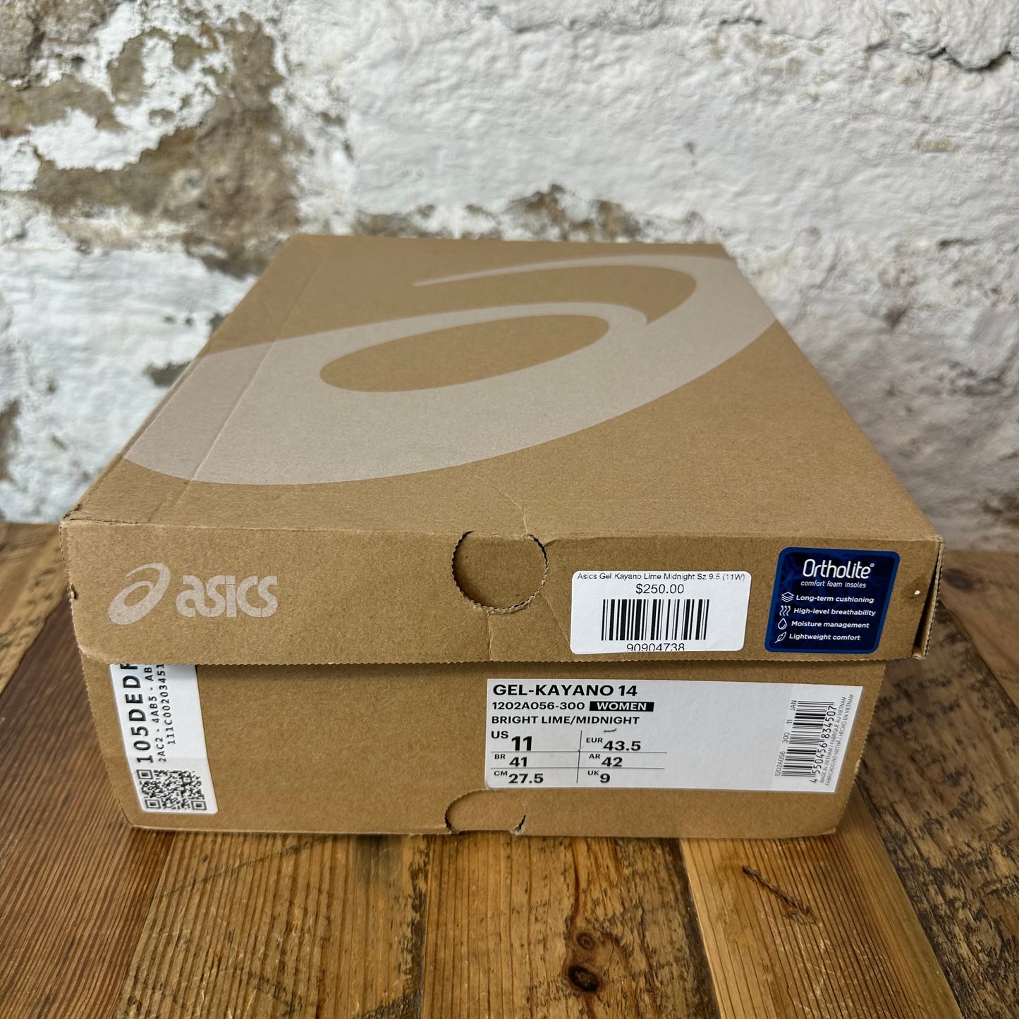 Asics Gel-Kayano Lime Midnight Sz 9.5 (11W)