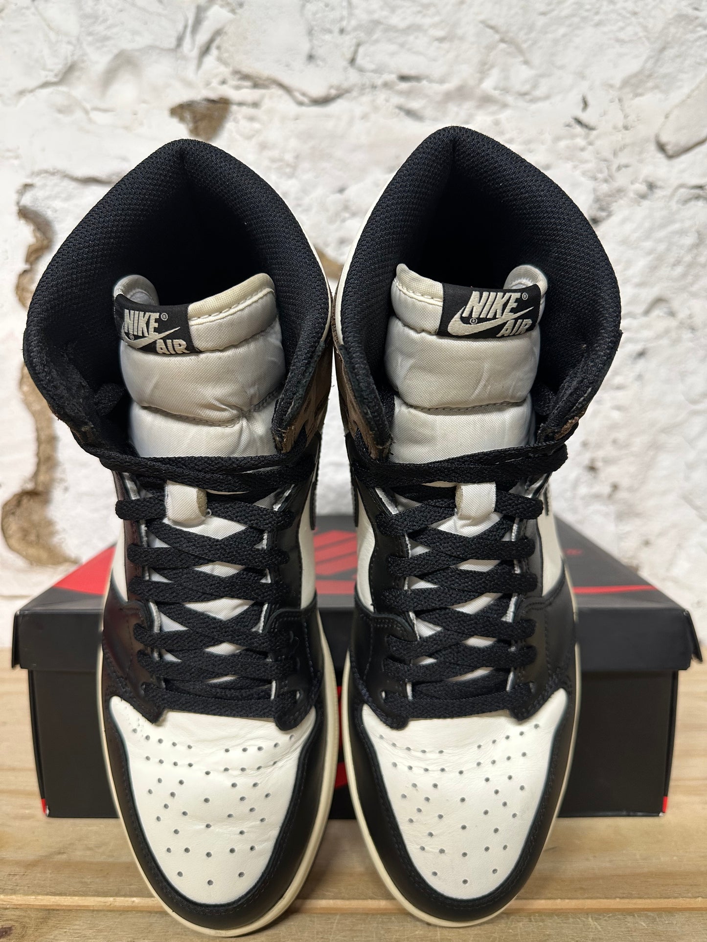 Air Jordan 1 High Dark Mocha Sz 12