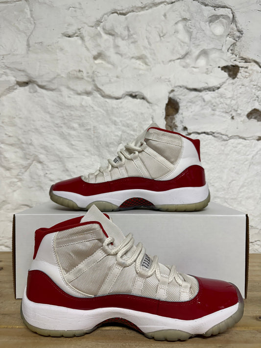 Air Jordan 11 High Cherry Sz 7Y