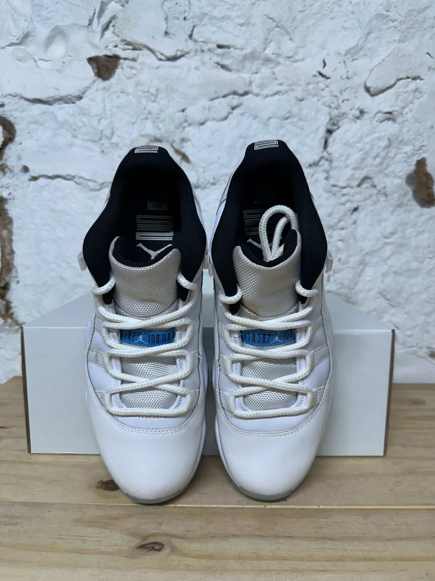 Air Jordan 11 Low Legend Blue Sz 8