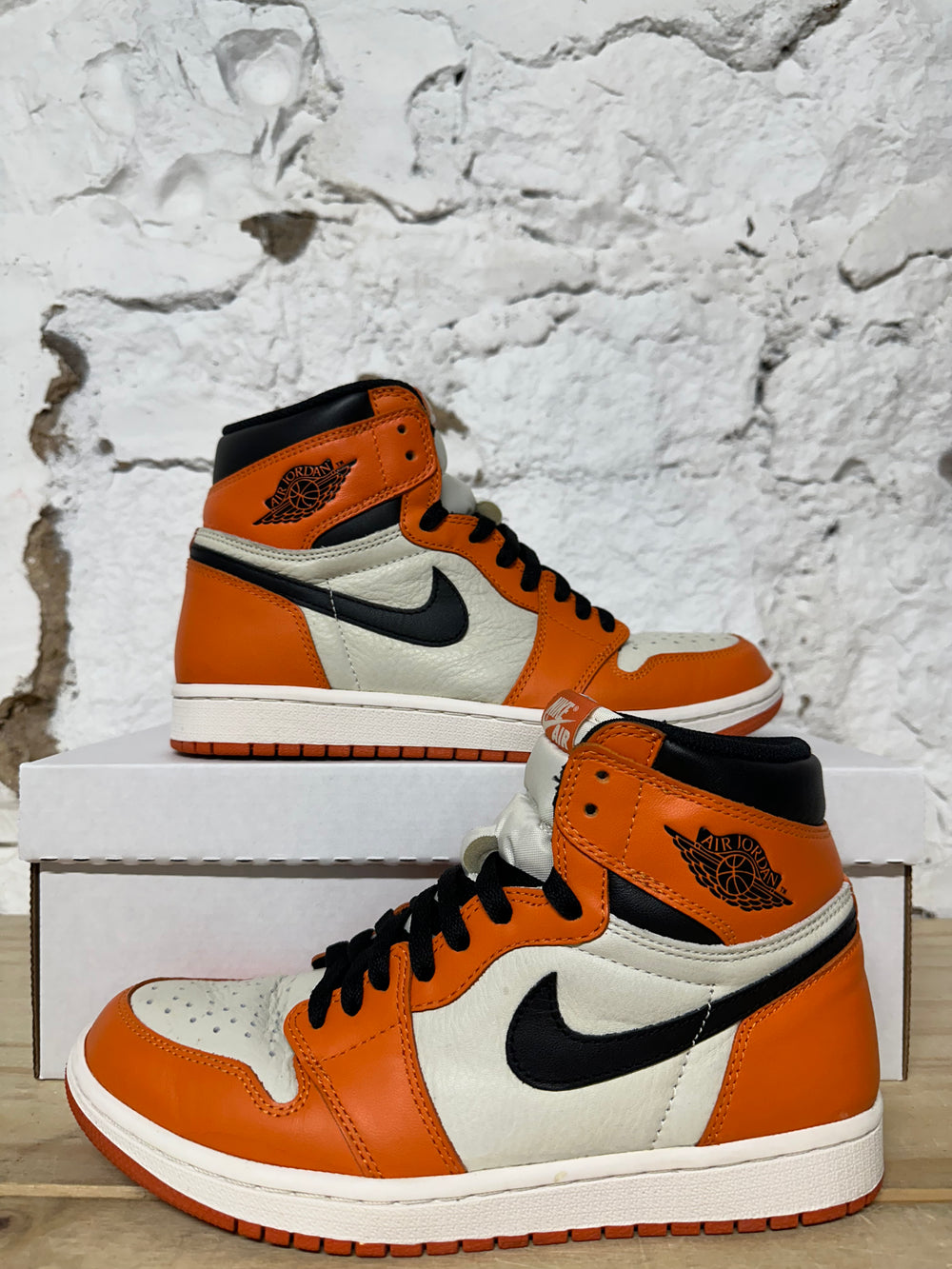 Air Jordan 1 High Shattered Backboard Away Sz 8
