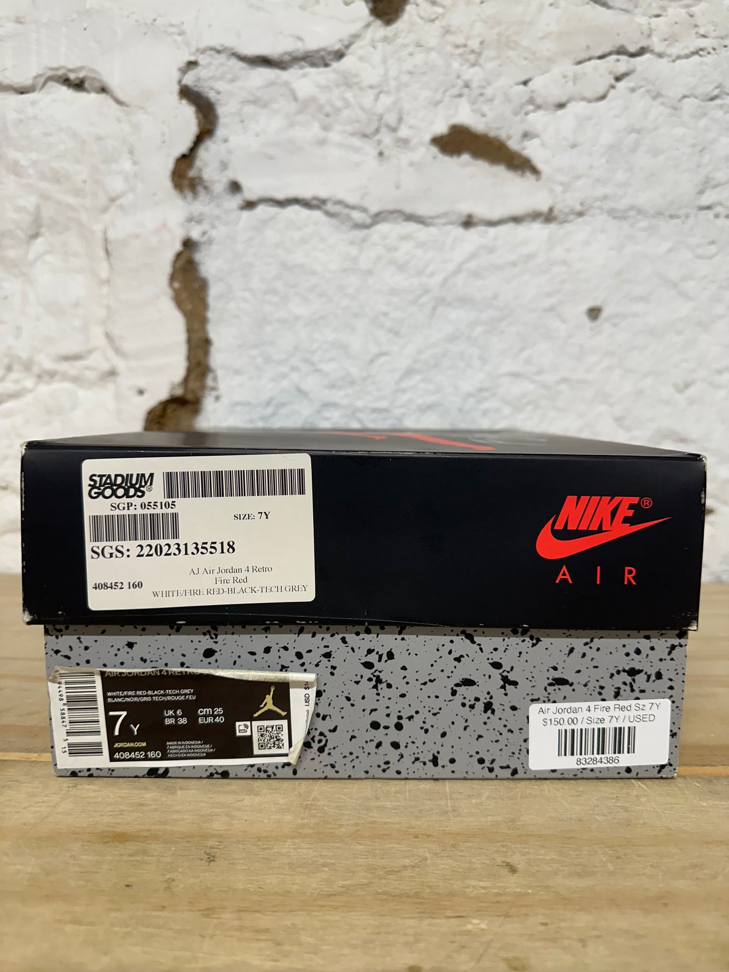 Air Jordan 4 Fire Red Sz 7Y