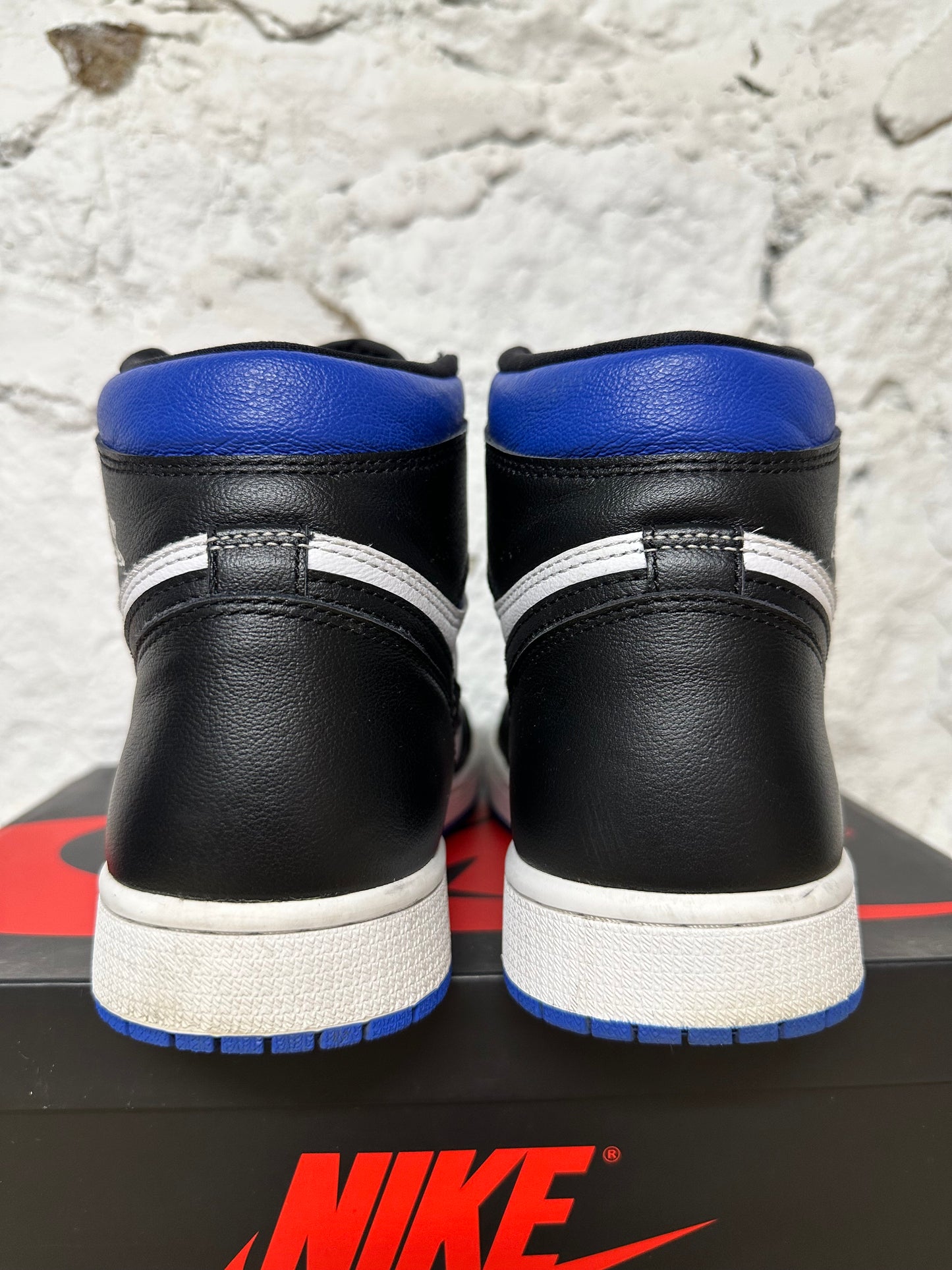 Air Jordan 1 High Royal Toe Sz 8.5