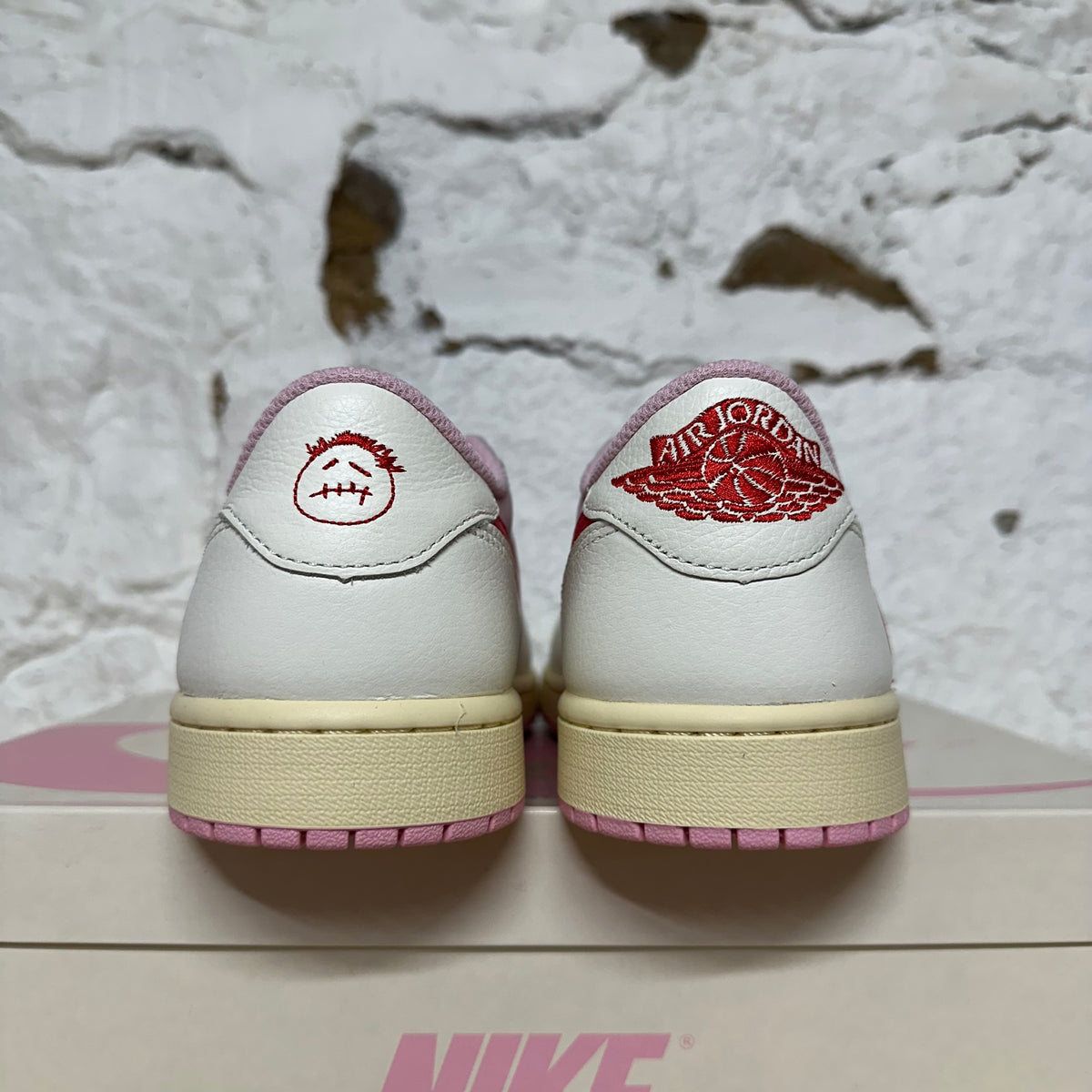Air Jordan 1 Low Travis Scott Sail Tropical Pink Sz 10 DS