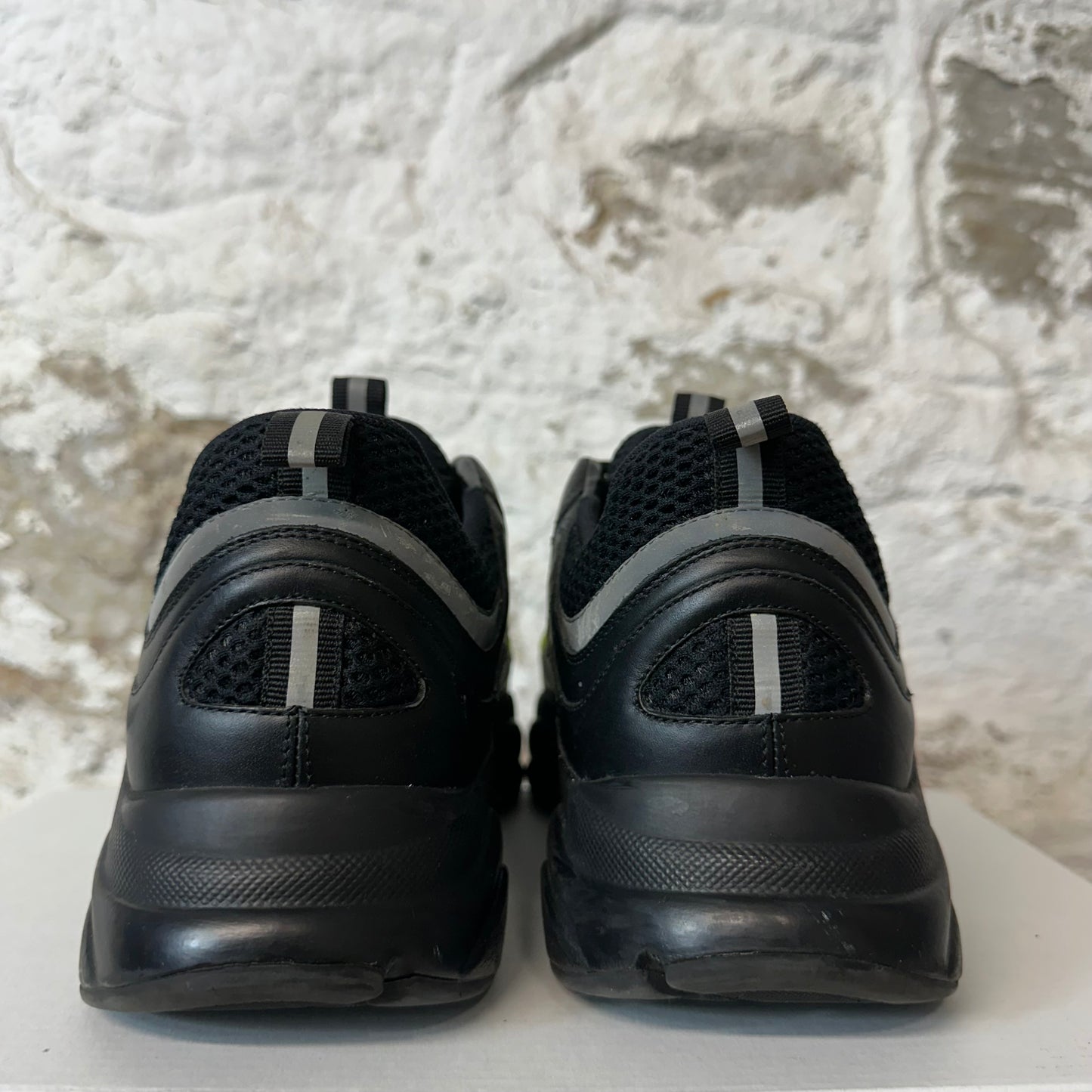 Dior B22 Black Lime Green Sneaker Sz 9 (42)
