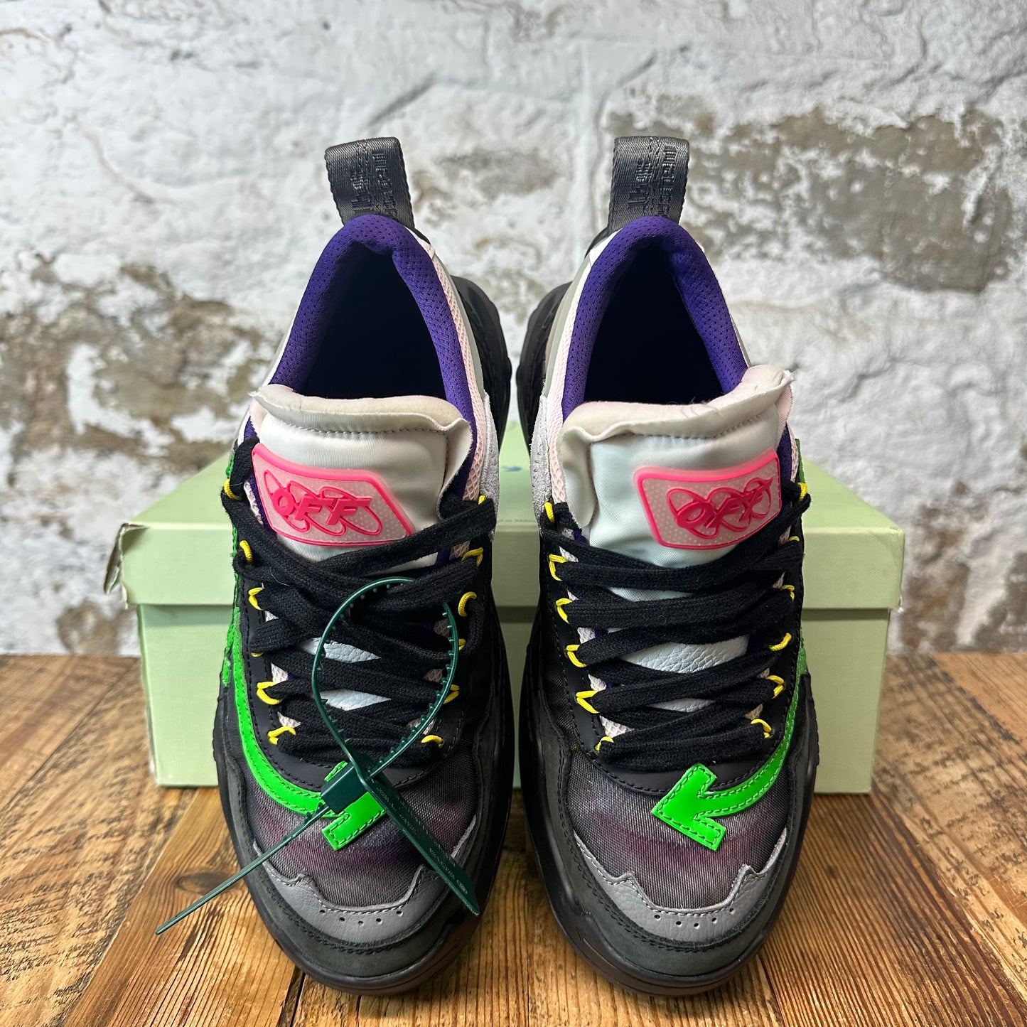 Off-White ODSY 1000 Green Black Sneaker Sz 7 (40)
