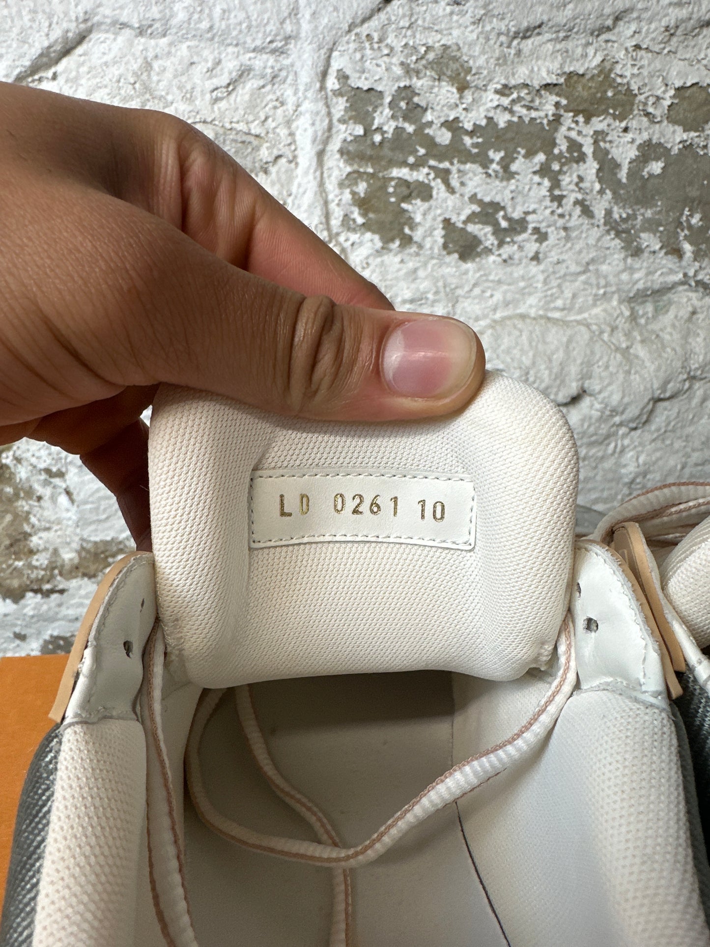 Louis Vuitton Tan Silver Trainer Sz 11.5 (10LV)