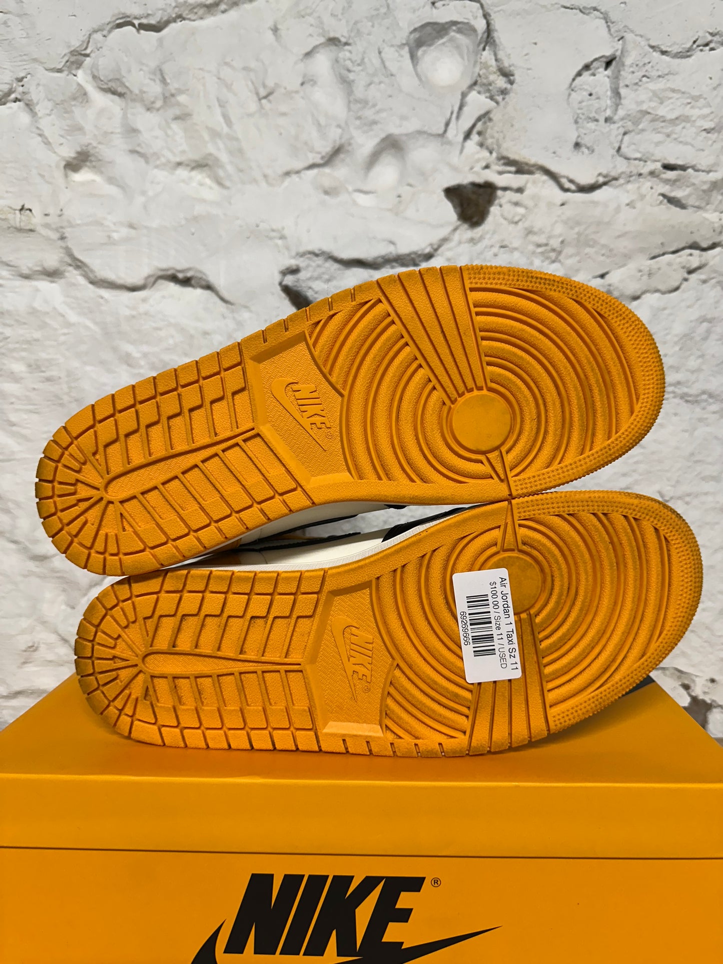 Air Jordan 1 High Taxi Sz 11
