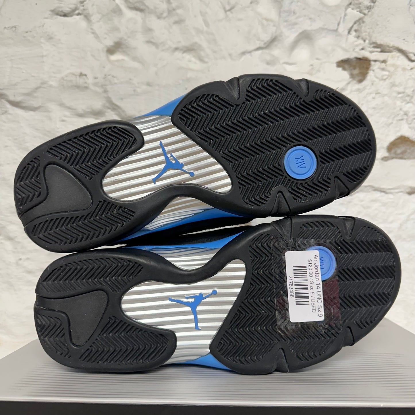 Air Jordan 14 UNC Sz 9