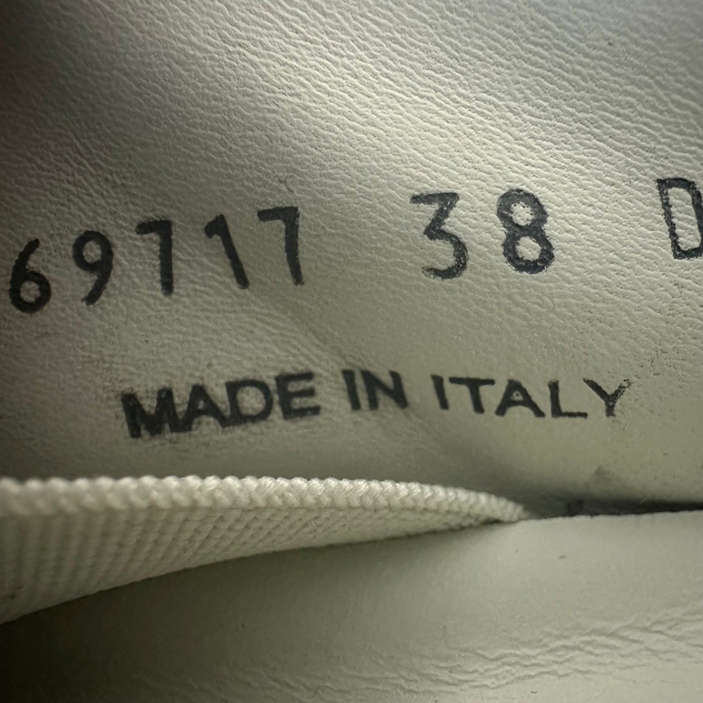 Rick Owens Jumbo Lace Puffer Low White Sneaker Sz 6 (38) DS