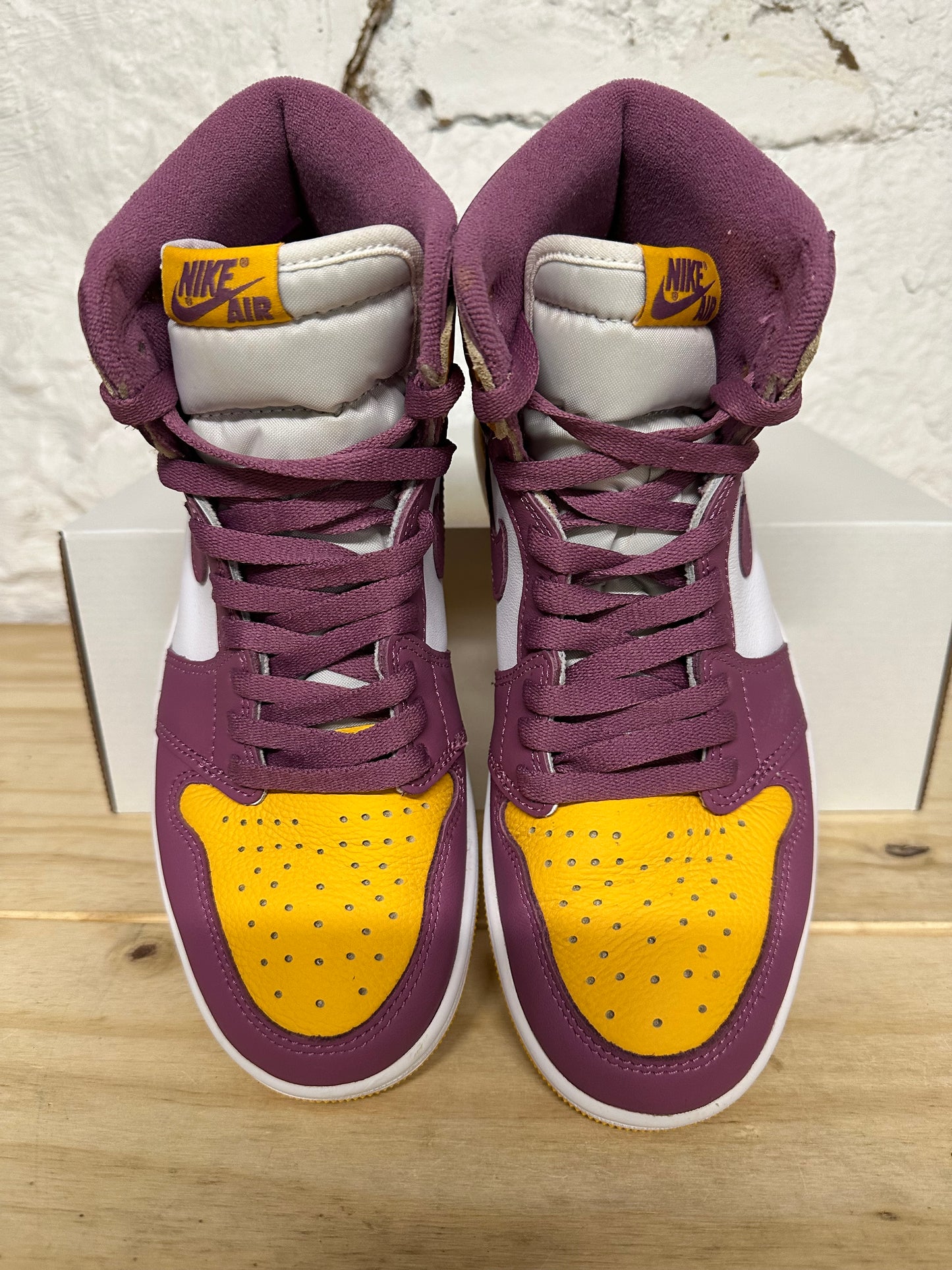 Air Jordan 1 High Brotherhood Sz 8