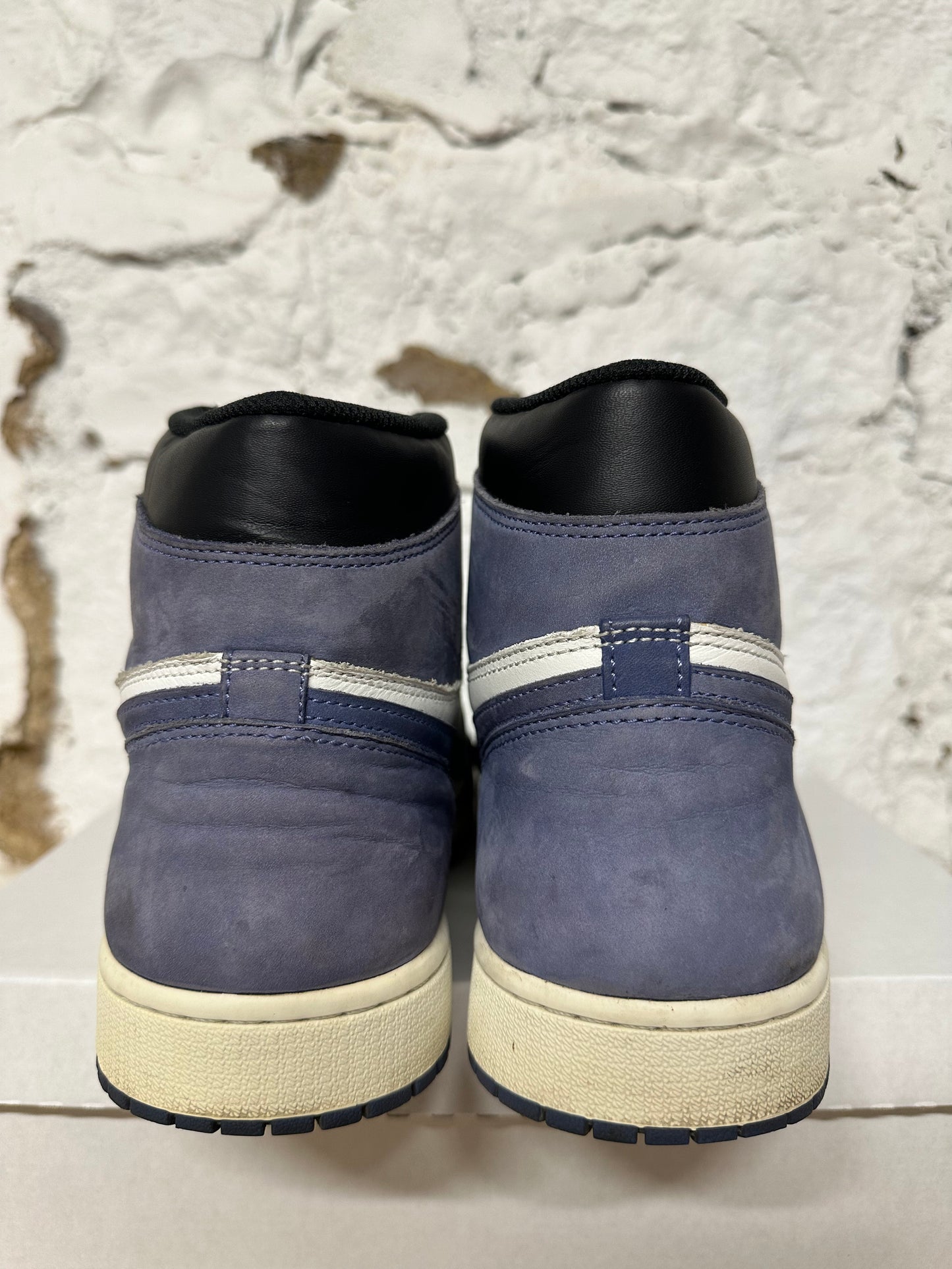 Air Jordan 1 High Blue Moon Sz 13