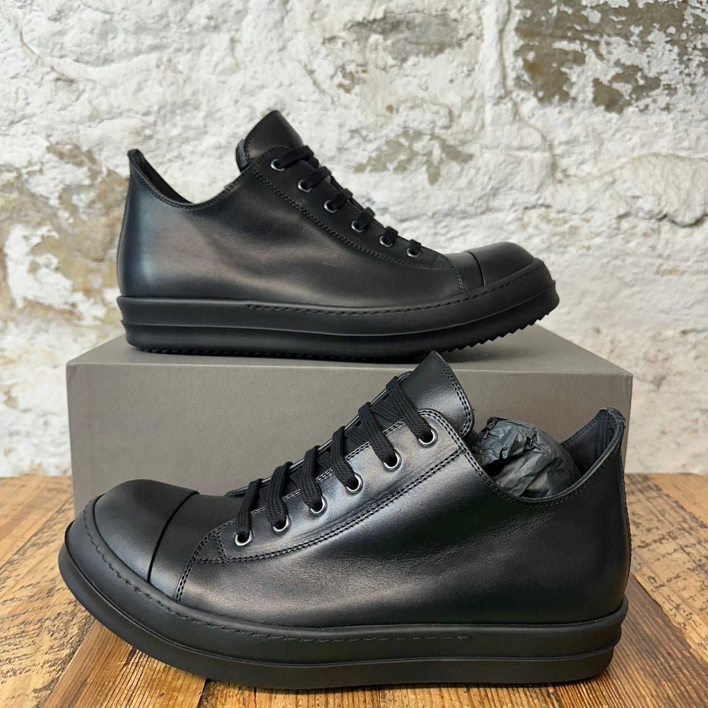 Rick Owens Triple Black Hollywood Low Sneaker DS
