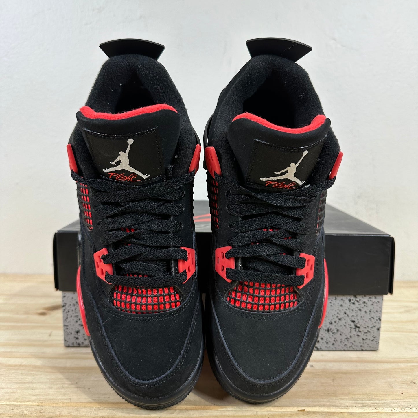 Air Jordan 4 Red Thunder Sz 4.5Y