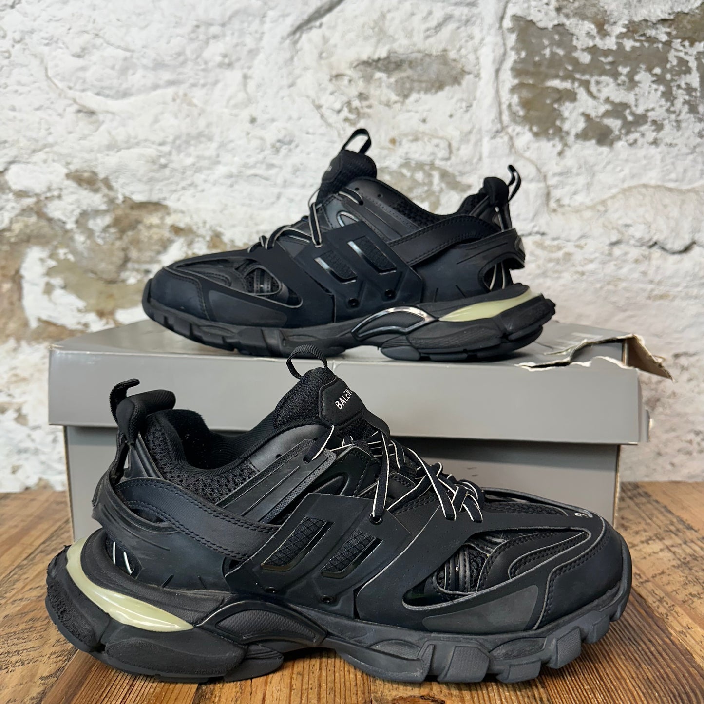 Balenciaga Track Runner Triple Black LED Sneaker Sz 9 (42)