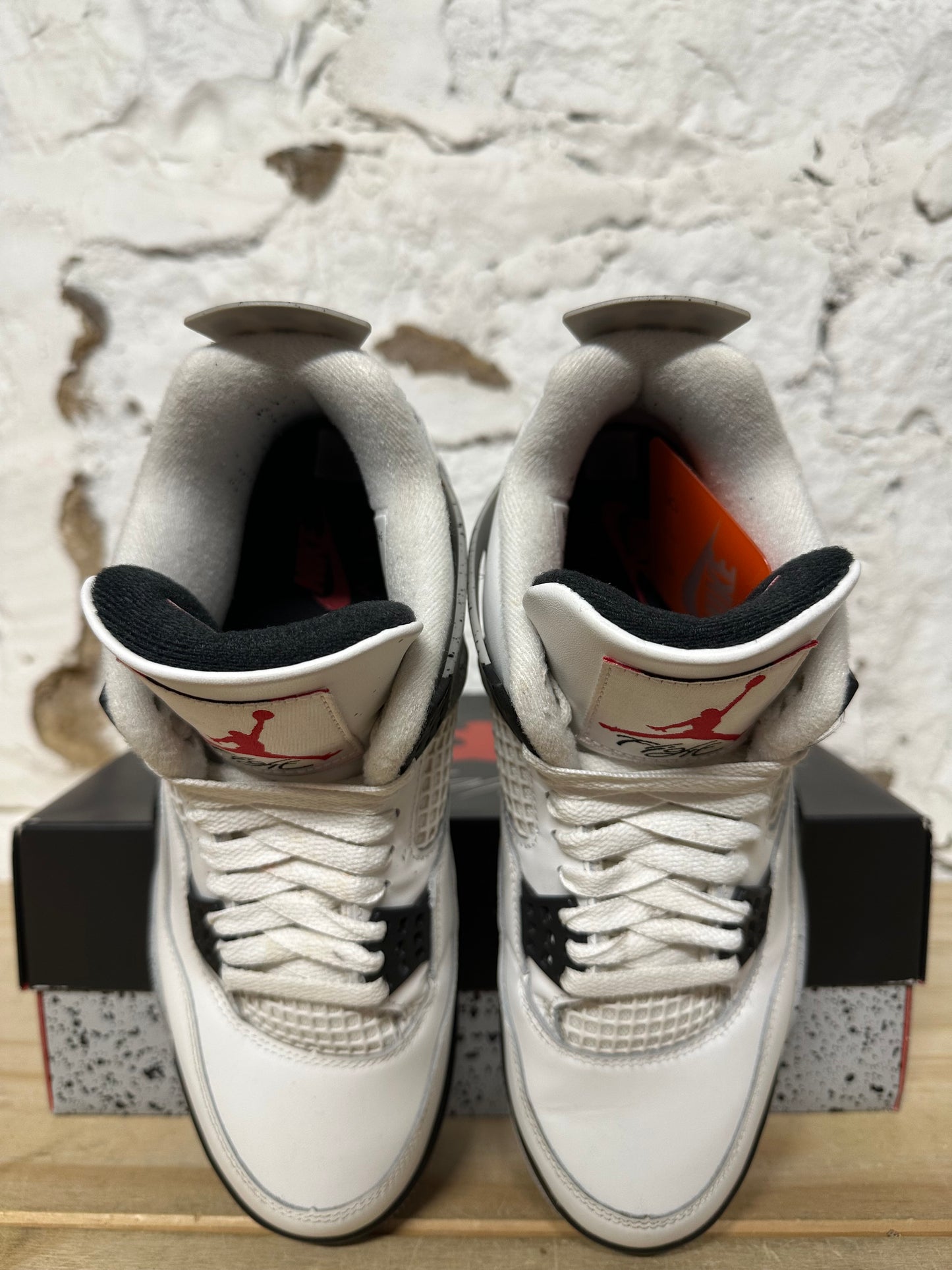Air Jordan 4 White Cement Sz 8