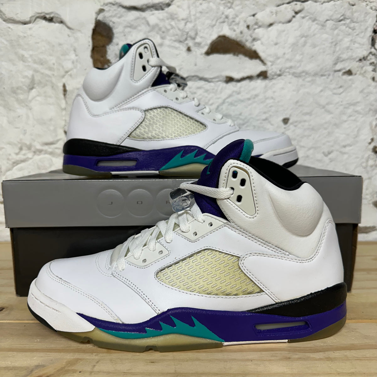 Air Jordan 5 Grape (2006) Sz 10 DS