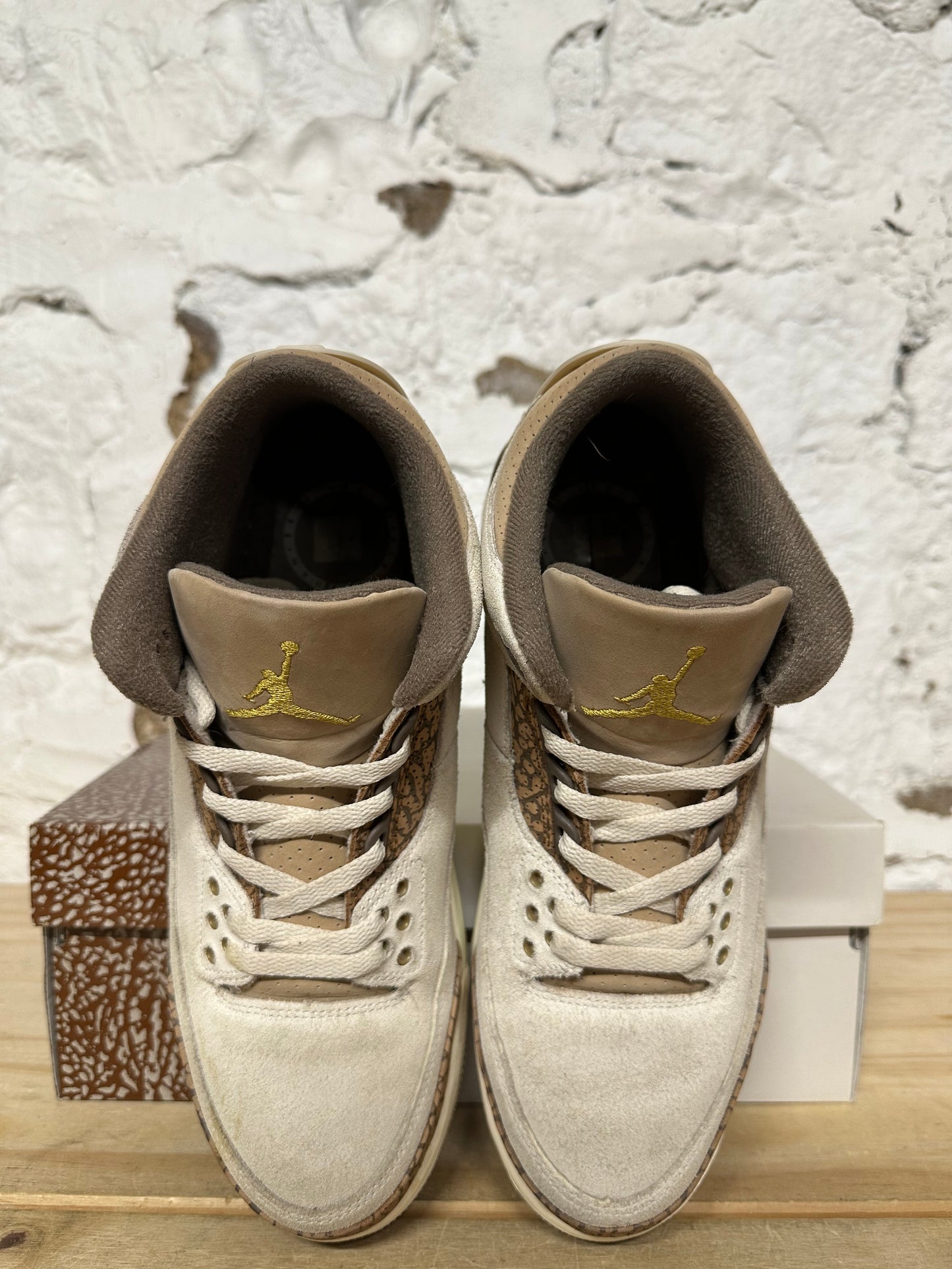 Air Jordan 3 Palomino Sz 10