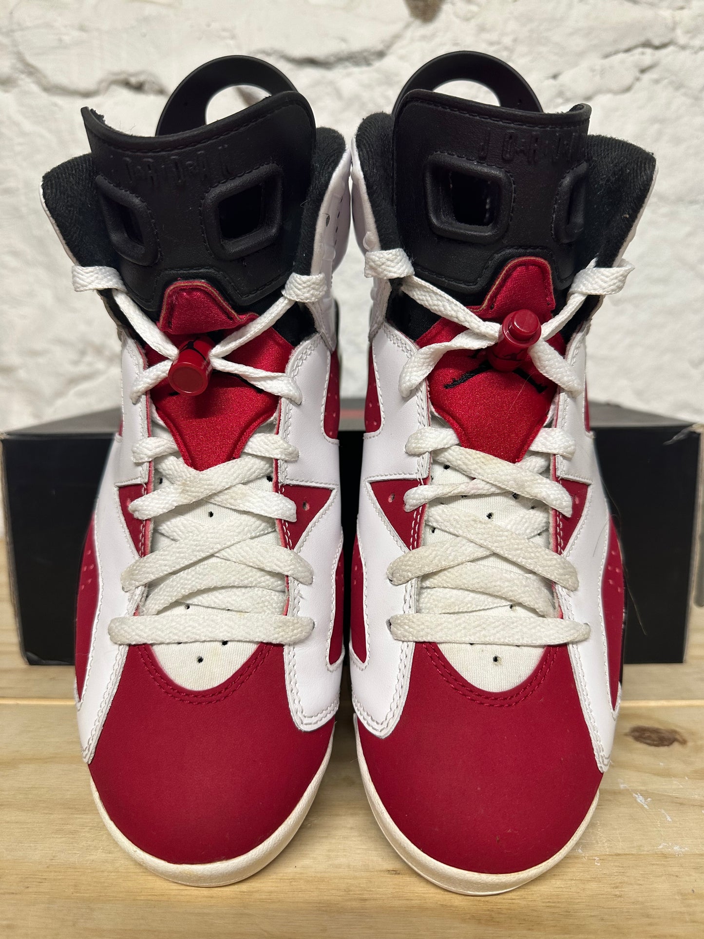 Air Jordan 6 Carmine Sz 8
