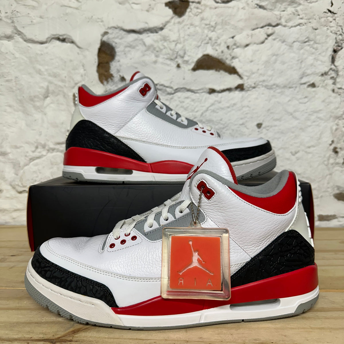 Air Jordan 3 Fire Red (2013) Sz 12