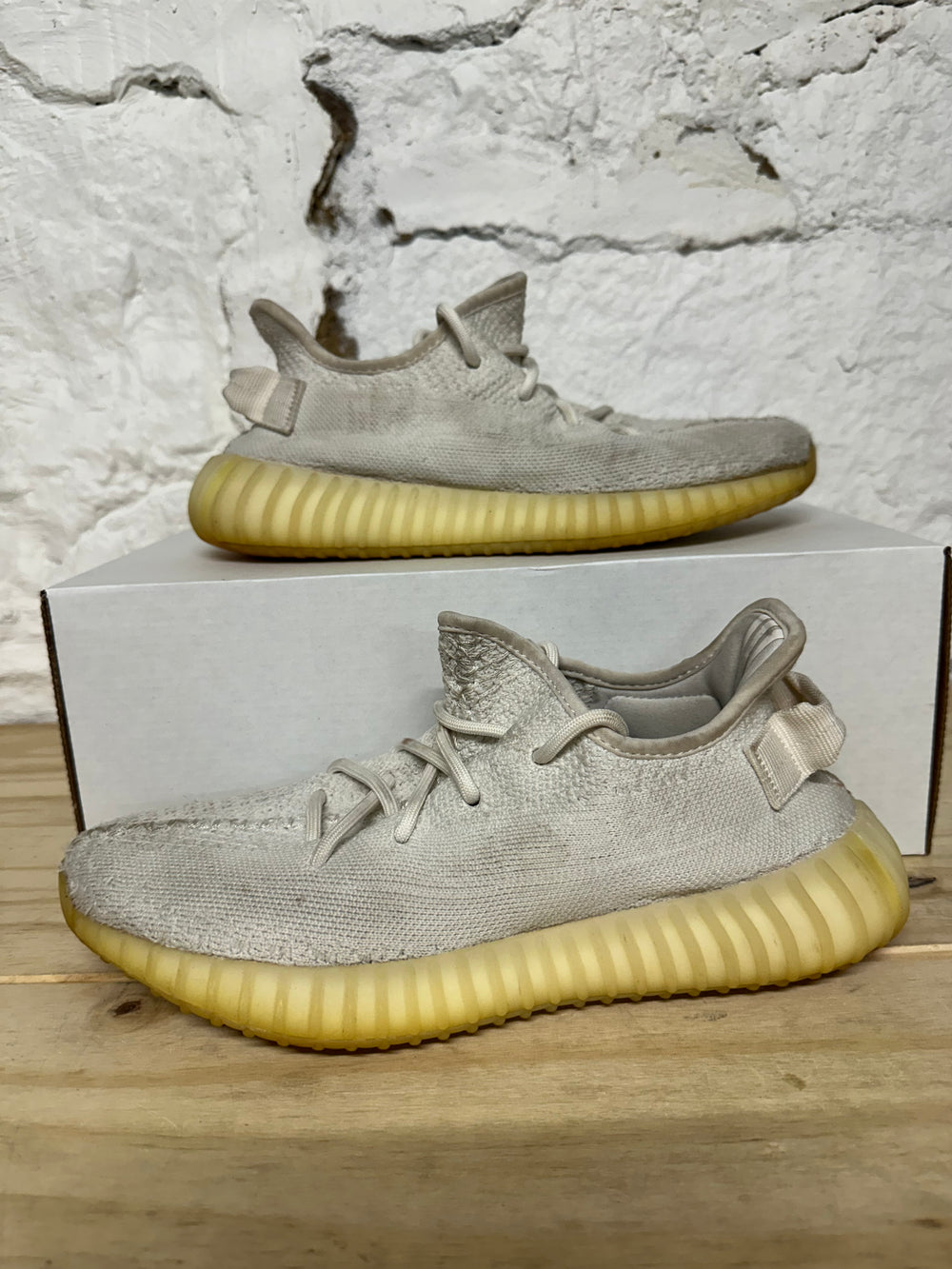 Yeezy 350 Cream Sz 7.5