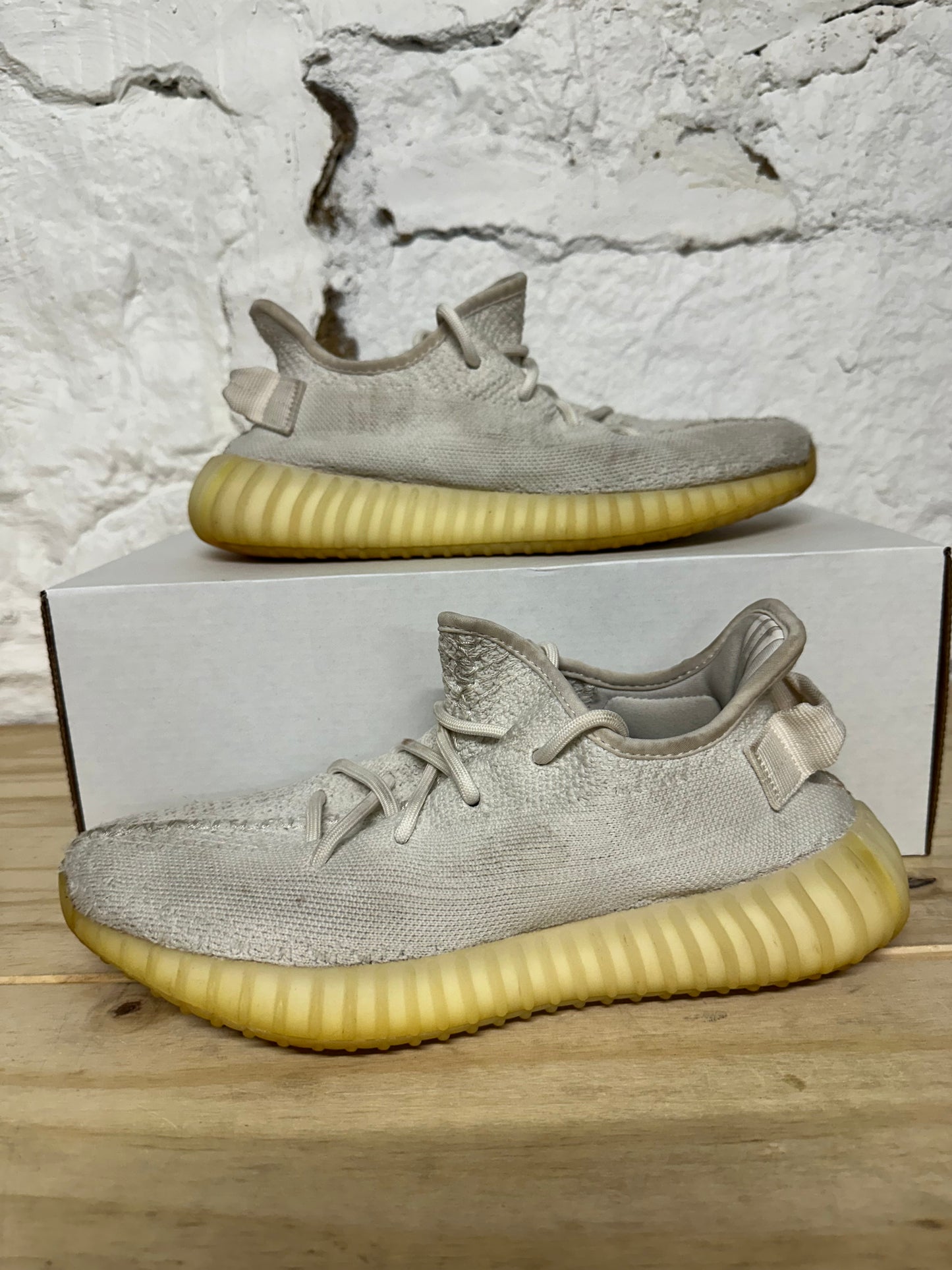 Yeezy 350 Cream Sz 7.5