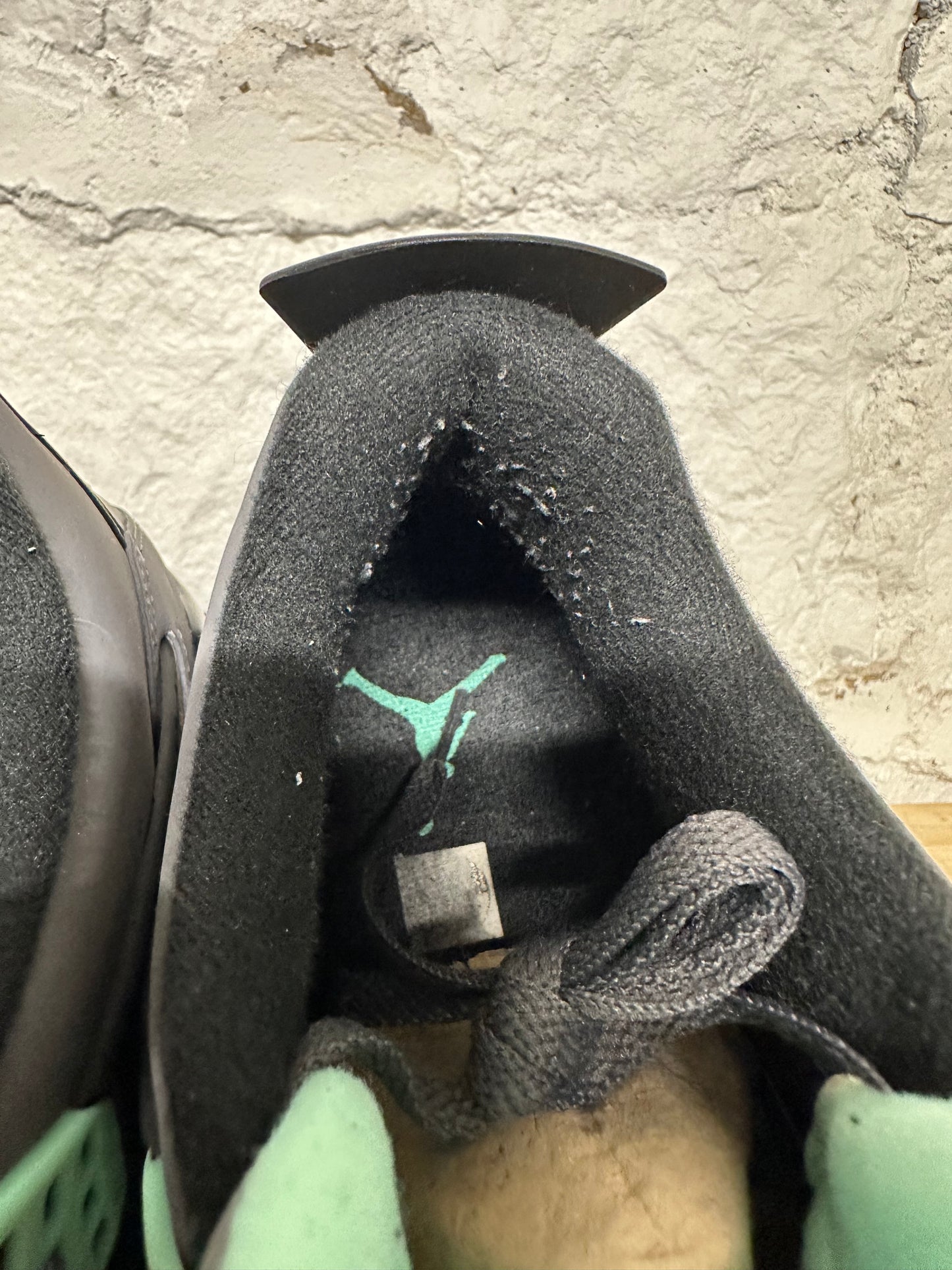 Air Jordan 4 Green Glow Sz 10.5