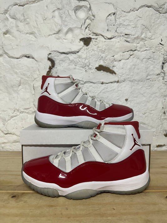 Air Jordan 11 High Cherry Sz 10.5