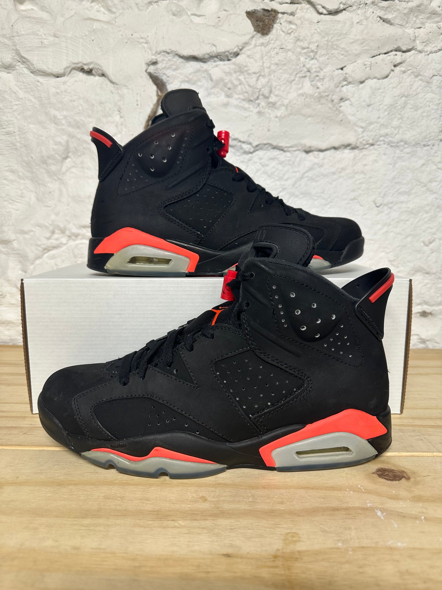 Air Jordan 6 Infrared Black (2014) Sz 8