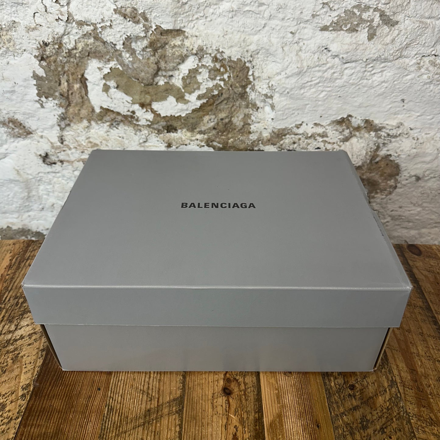 Balenciaga Runner Beige Black White Sneaker