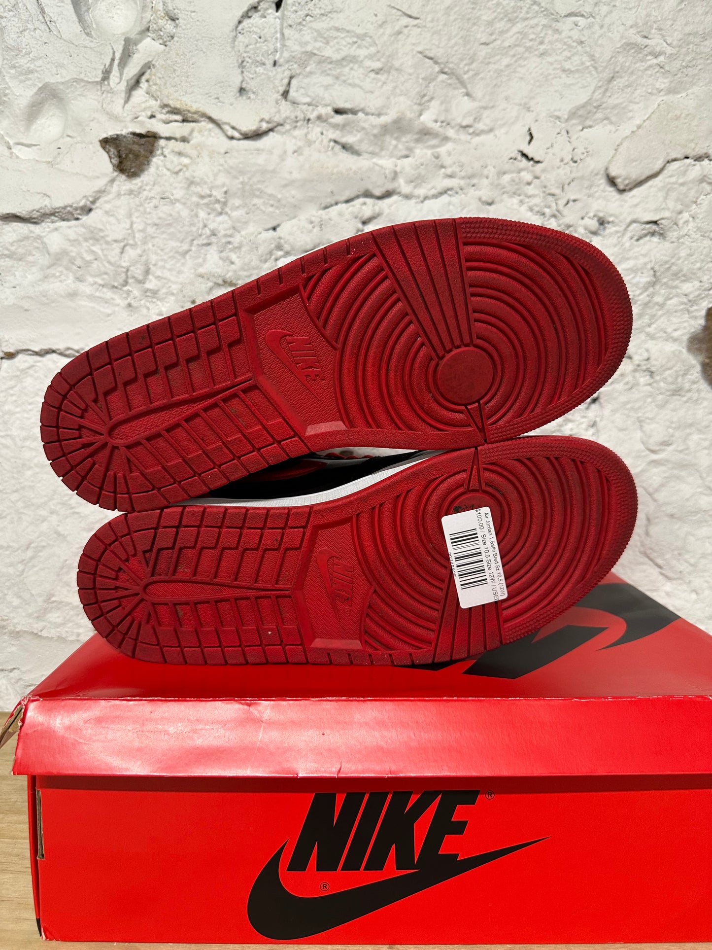 Air Jordan 1 High Satin Bred Sz 10.5 (12W)