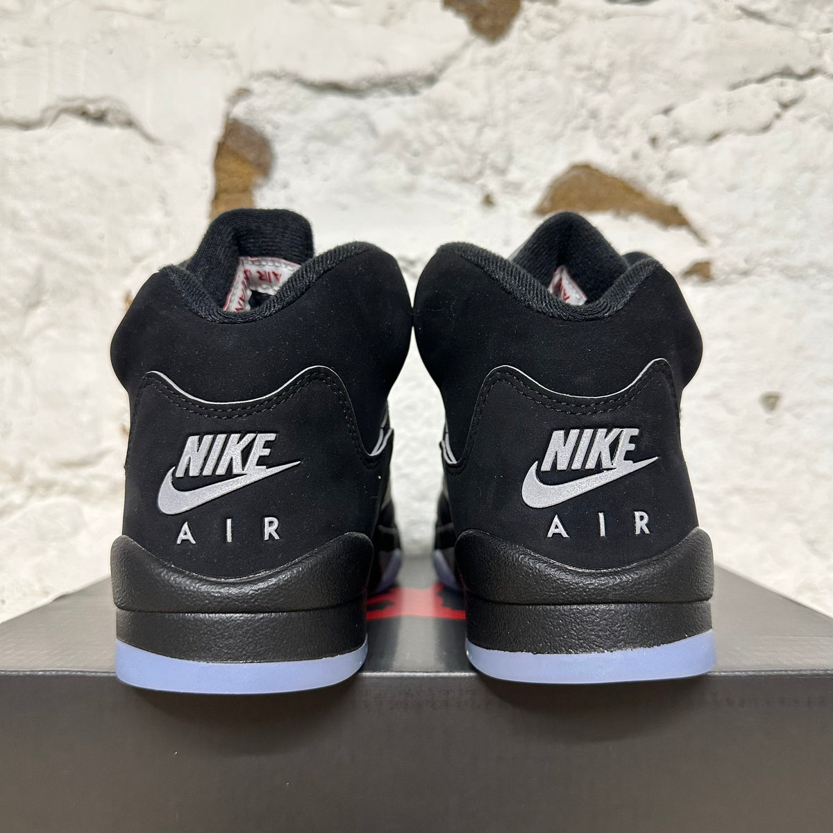Air Jordan 5 Black Metallic Reimagined Sz 7Y DS