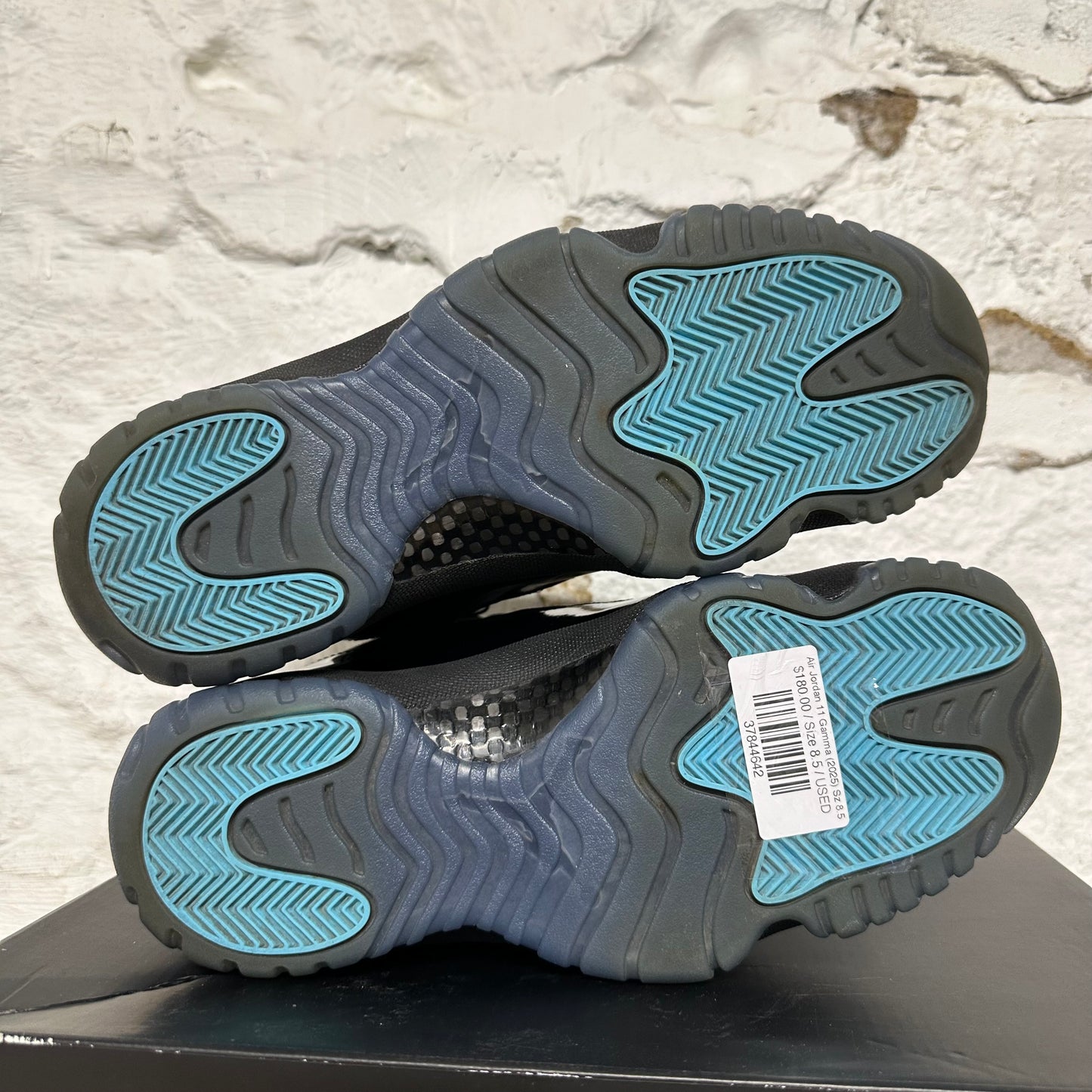 Air Jordan 11 High Gamma Blue (2025) Sz 8.5