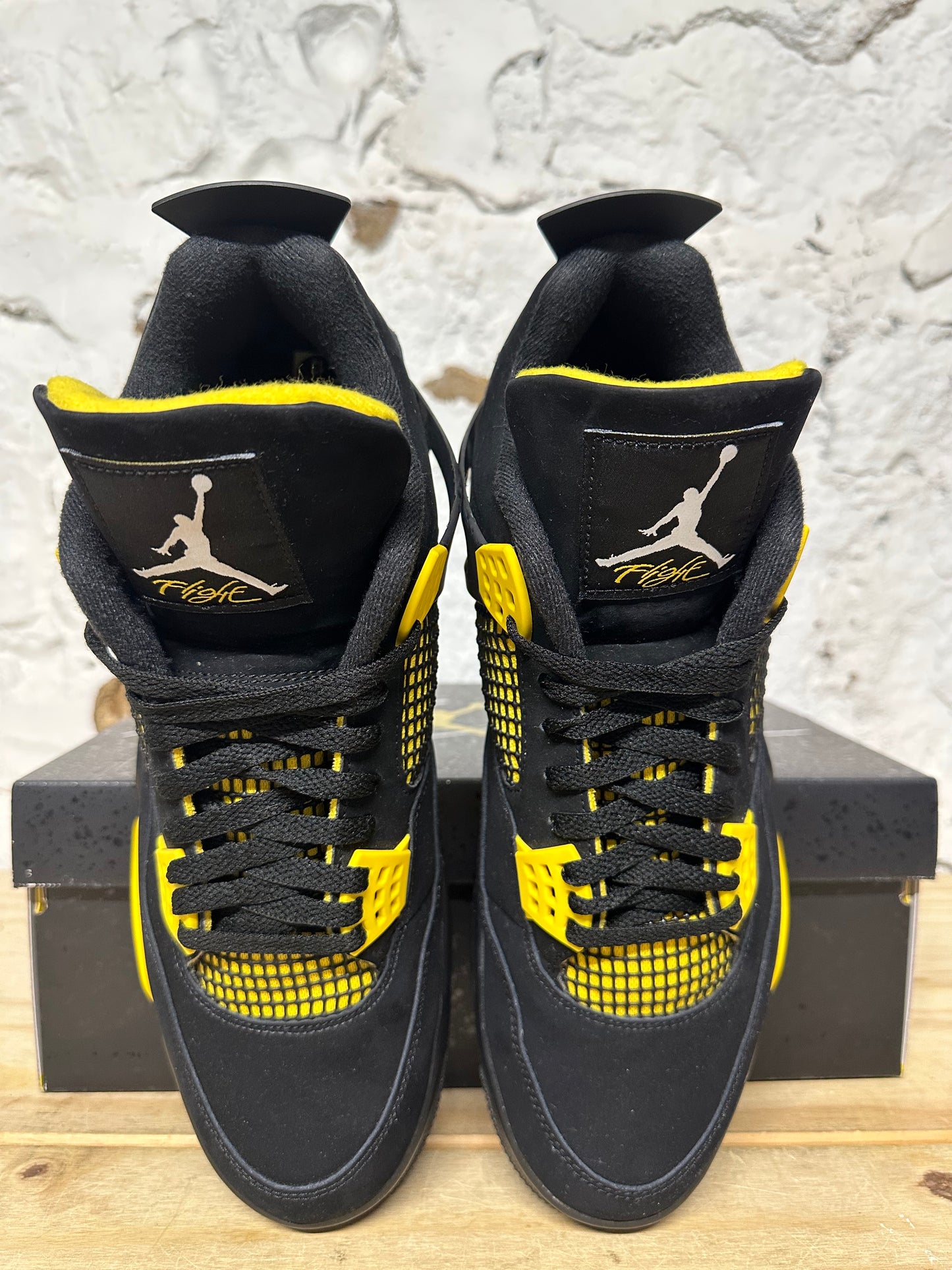 Air Jordan 4 Thunder Sz 13