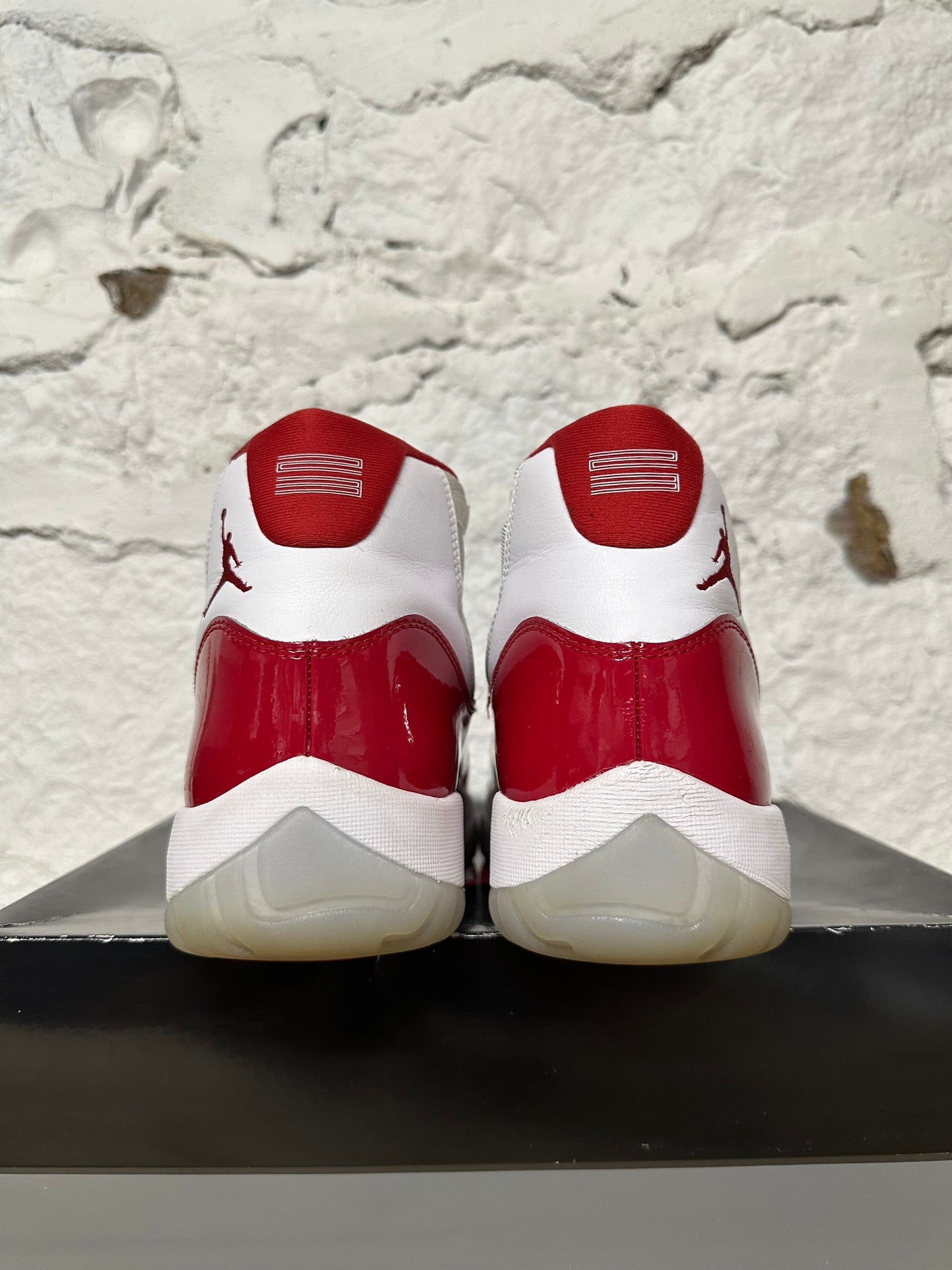 Air Jordan 11 High Cherry Sz 13