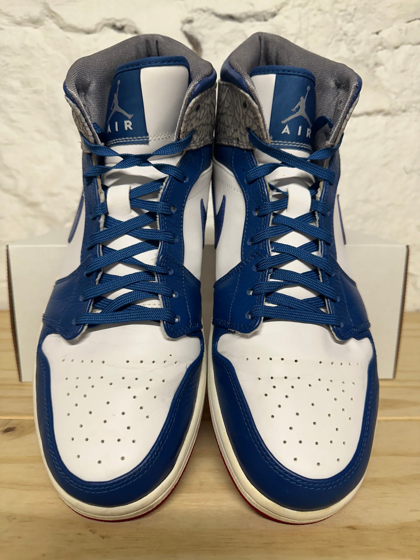 Air Jordan 1 Mid True Blue Sz 13