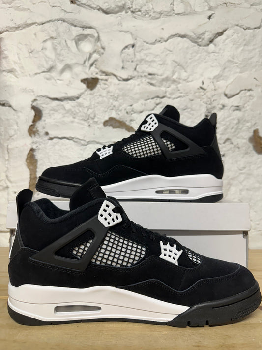 Air Jordan 4 White Thunder Sz 12 DS