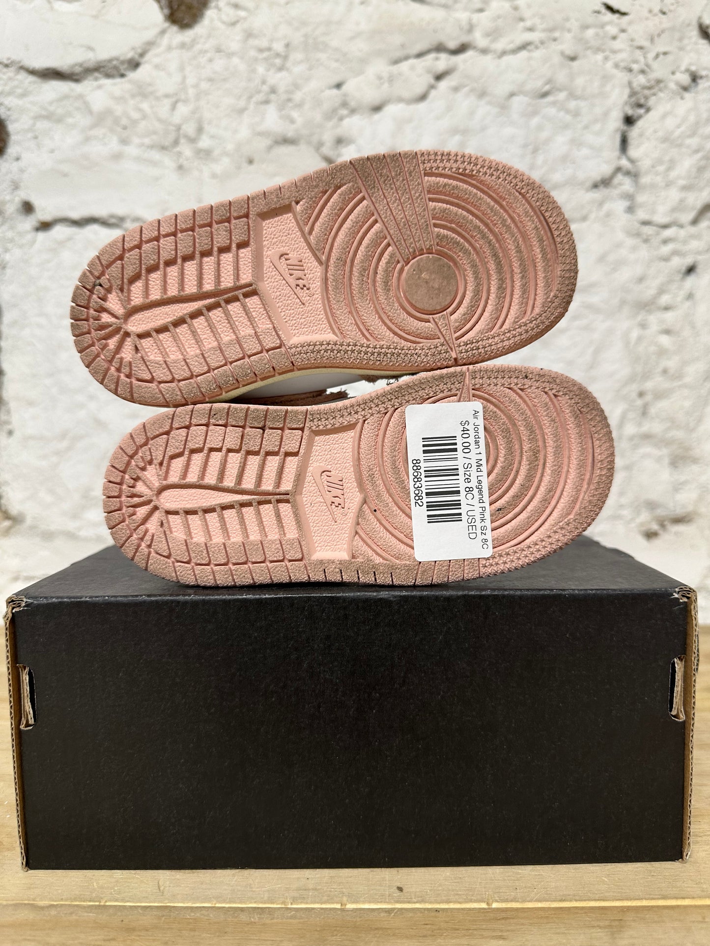 Air Jordan 1 Mid Legend Pink Sz 8C