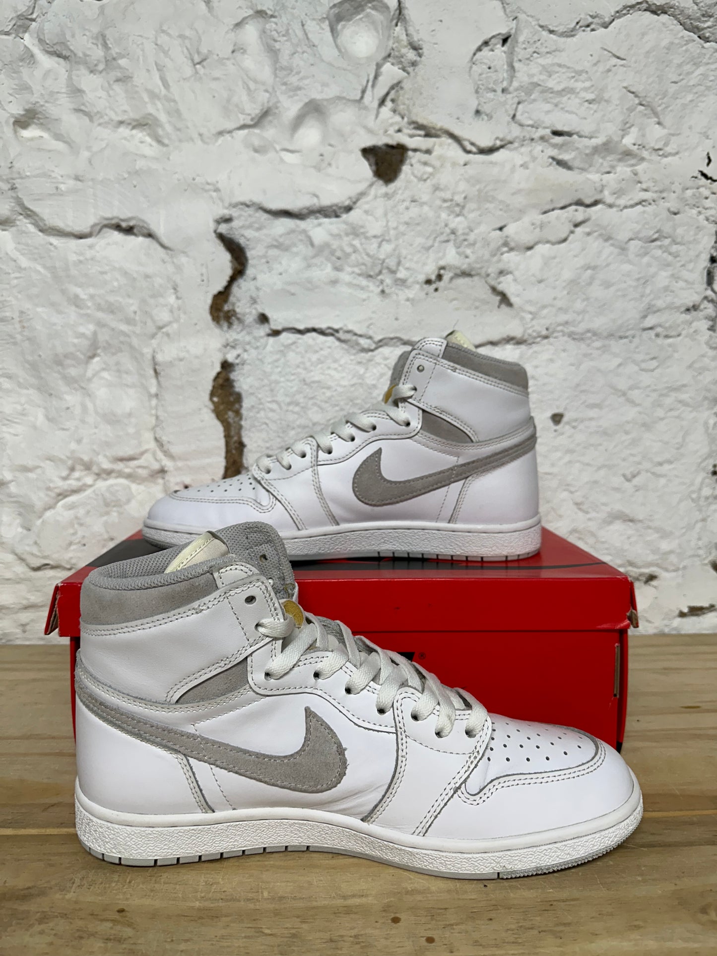 Air Jordan 1 High '85 Neutral Grey Sz 10