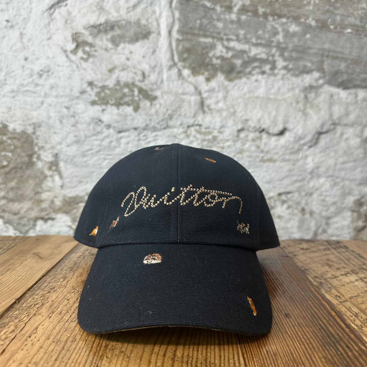 Louis Vuitton Lovers Animal Blason Navy Hat Sz L