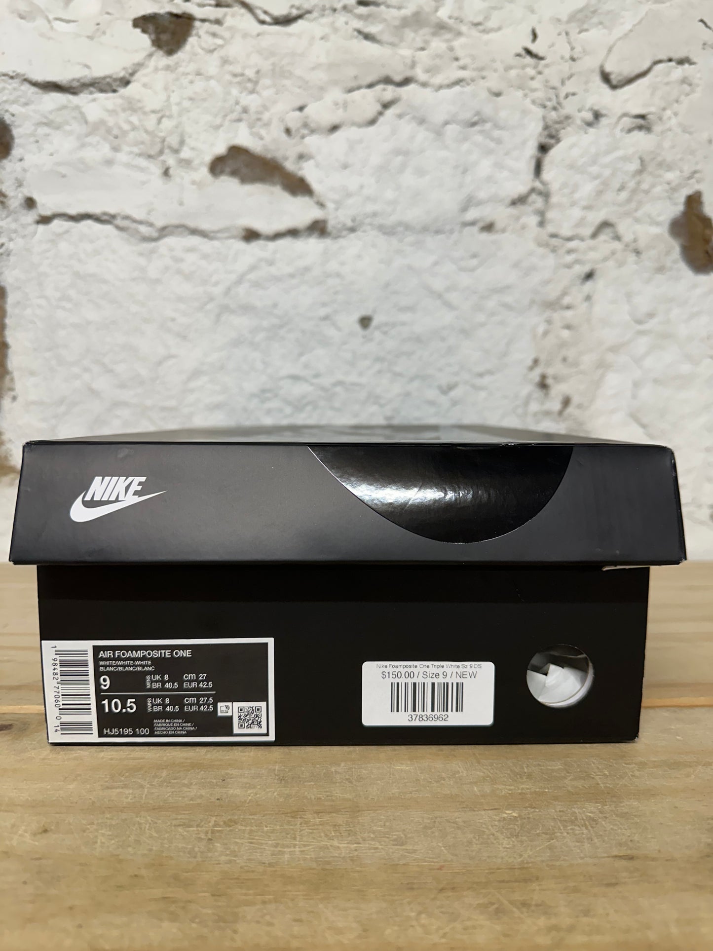 Nike Air Foamposite One Triple White Sz 9 DS