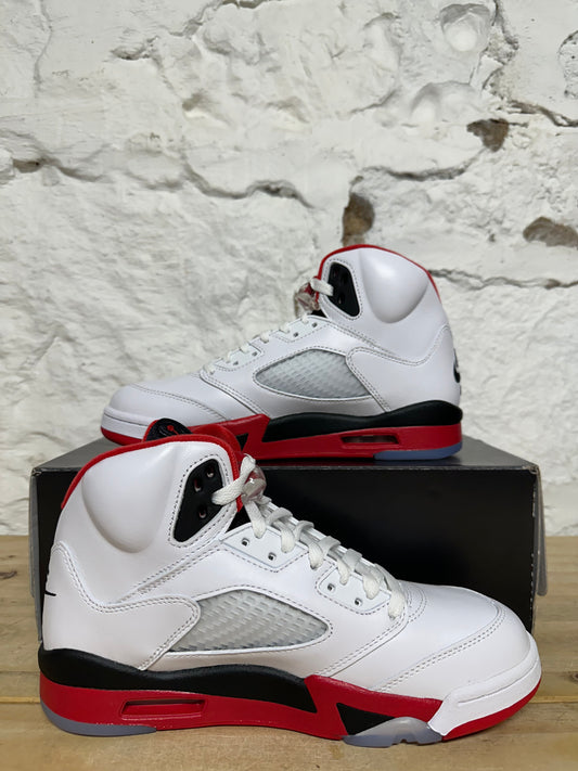 Air Jordan 5 Fire Red Black Tongue (2025) Sz 7.5 DS