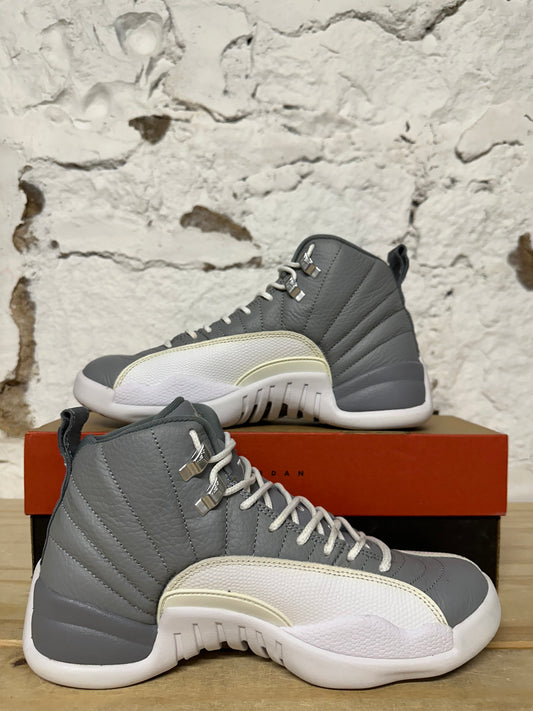 Air Jordan 12 Stealth Sz 7.5