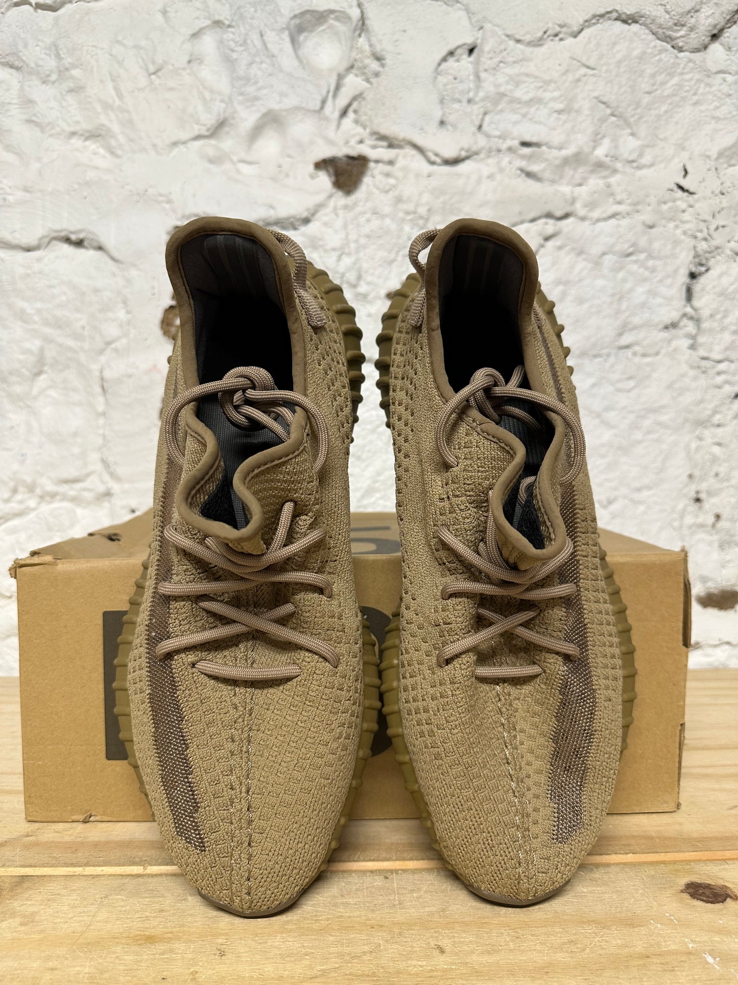 Yeezy 350 V2 Earth Sz 11.5