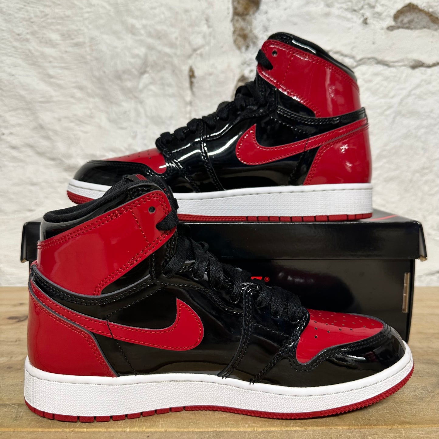 Air Jordan 1 Patent Bred Sz 5.5Y